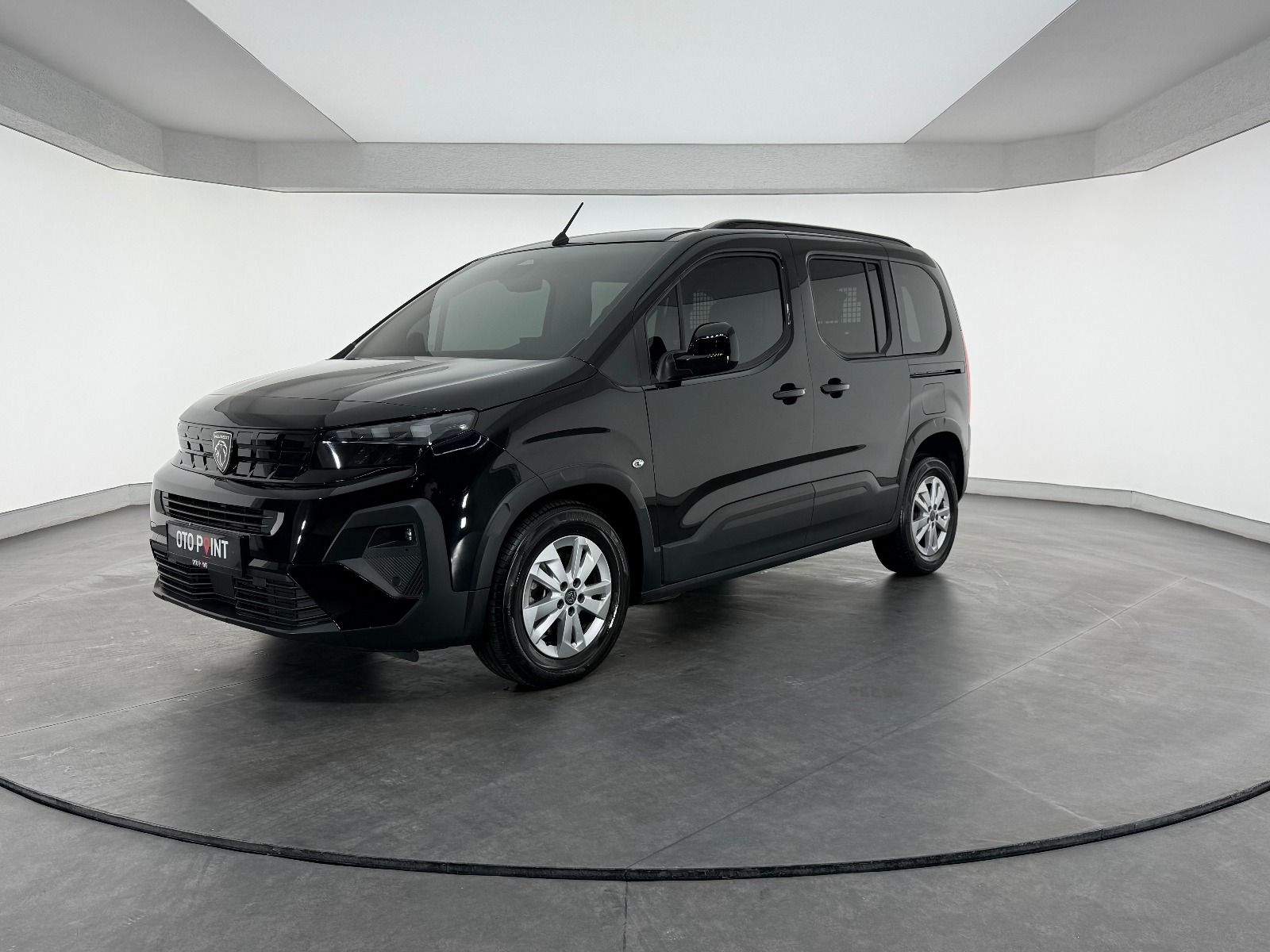 Peugeot Rifter 1.5 BlueHDI Allure EAT8 - 2026 - Detay