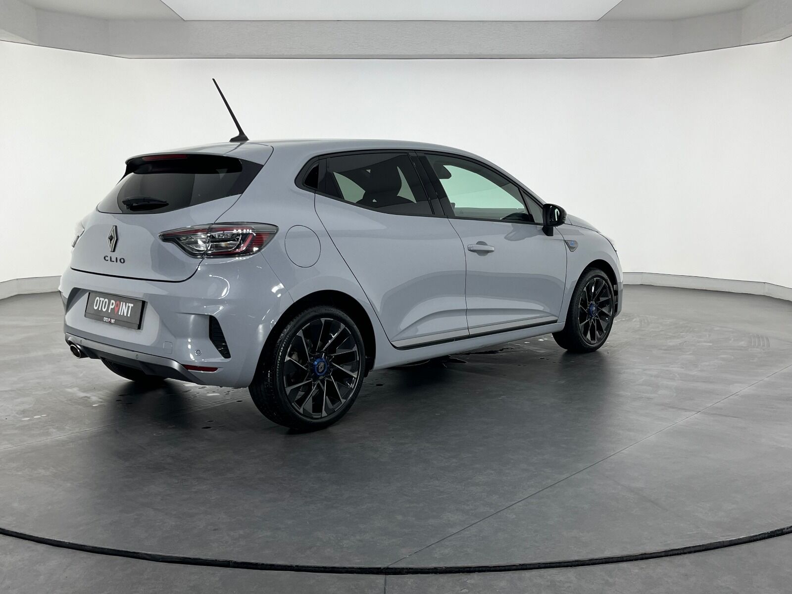 Renault Clio 1.0 TCE Techno Esprit Alpine X-Tronic - 2025 - Detay