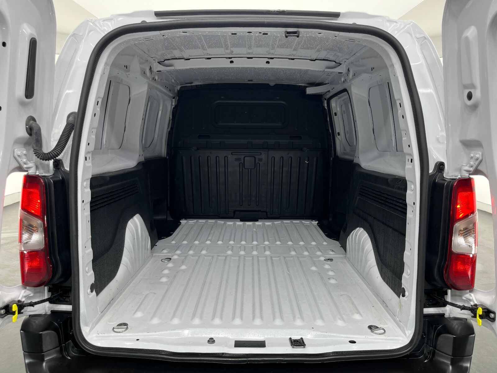 Fiat Doblo Cargo 1.5 BlueHDİ Maxi - 2025 - Detay