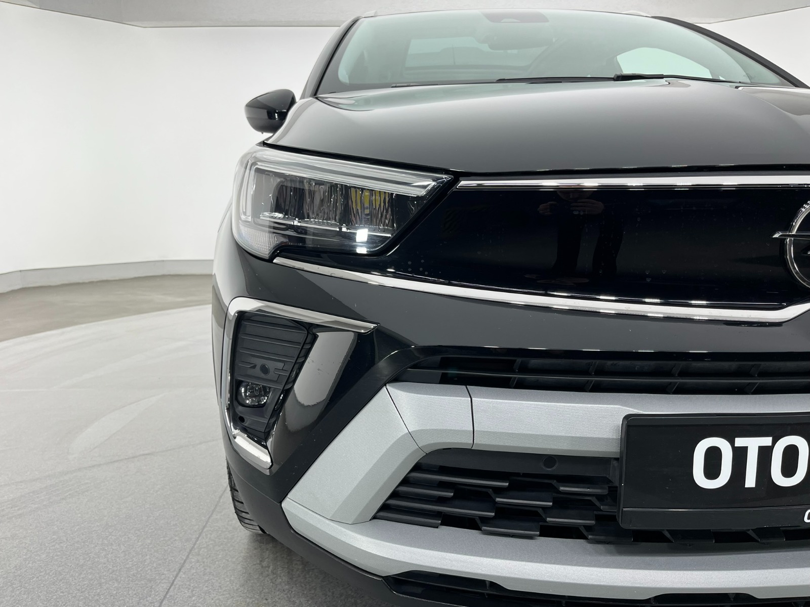 Opel Crossland SUV 1.2 Turbo Elegance Otomatik - 2023 - Detay