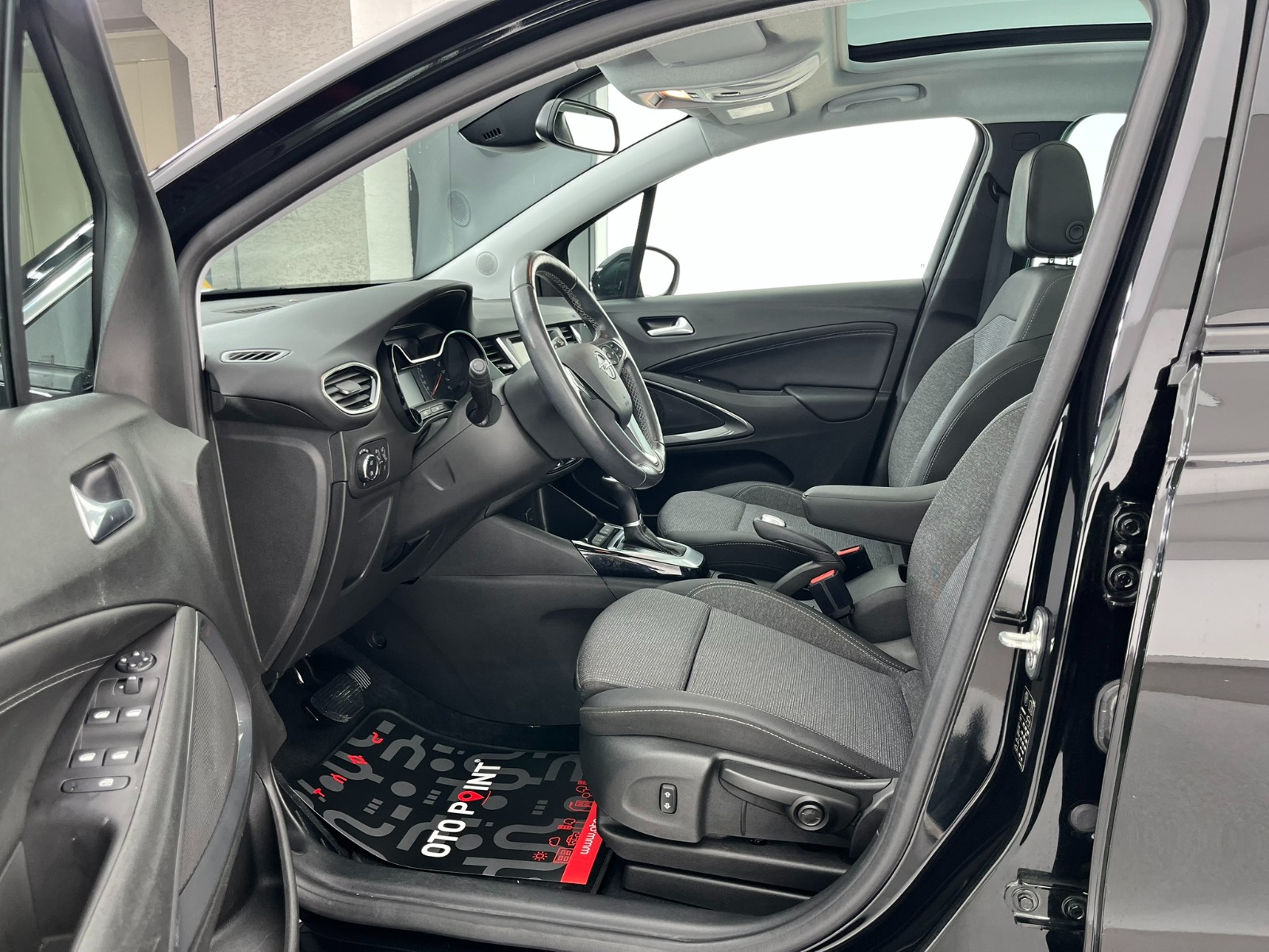 Opel Crossland SUV 1.2 Turbo Elegance Otomatik - 2023 - Detay