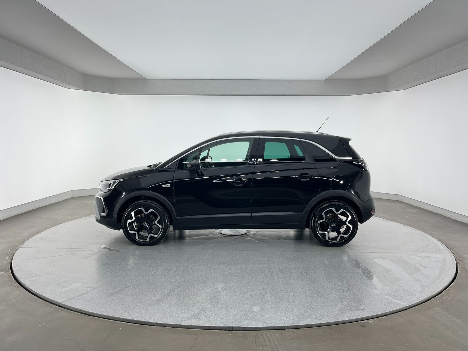 Opel Crossland SUV 1.2 Turbo Elegance Otomatik - 2023 - Detay