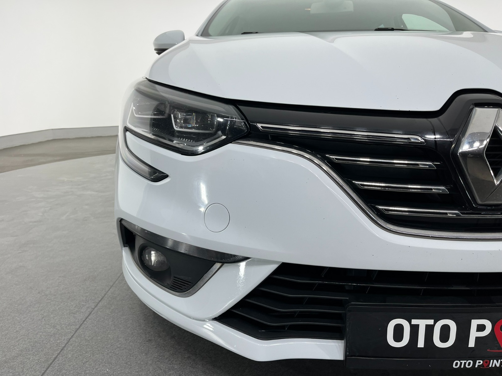 Renault Megane Sedan 1.5 DCI Icon EDC - 2019 - Detay