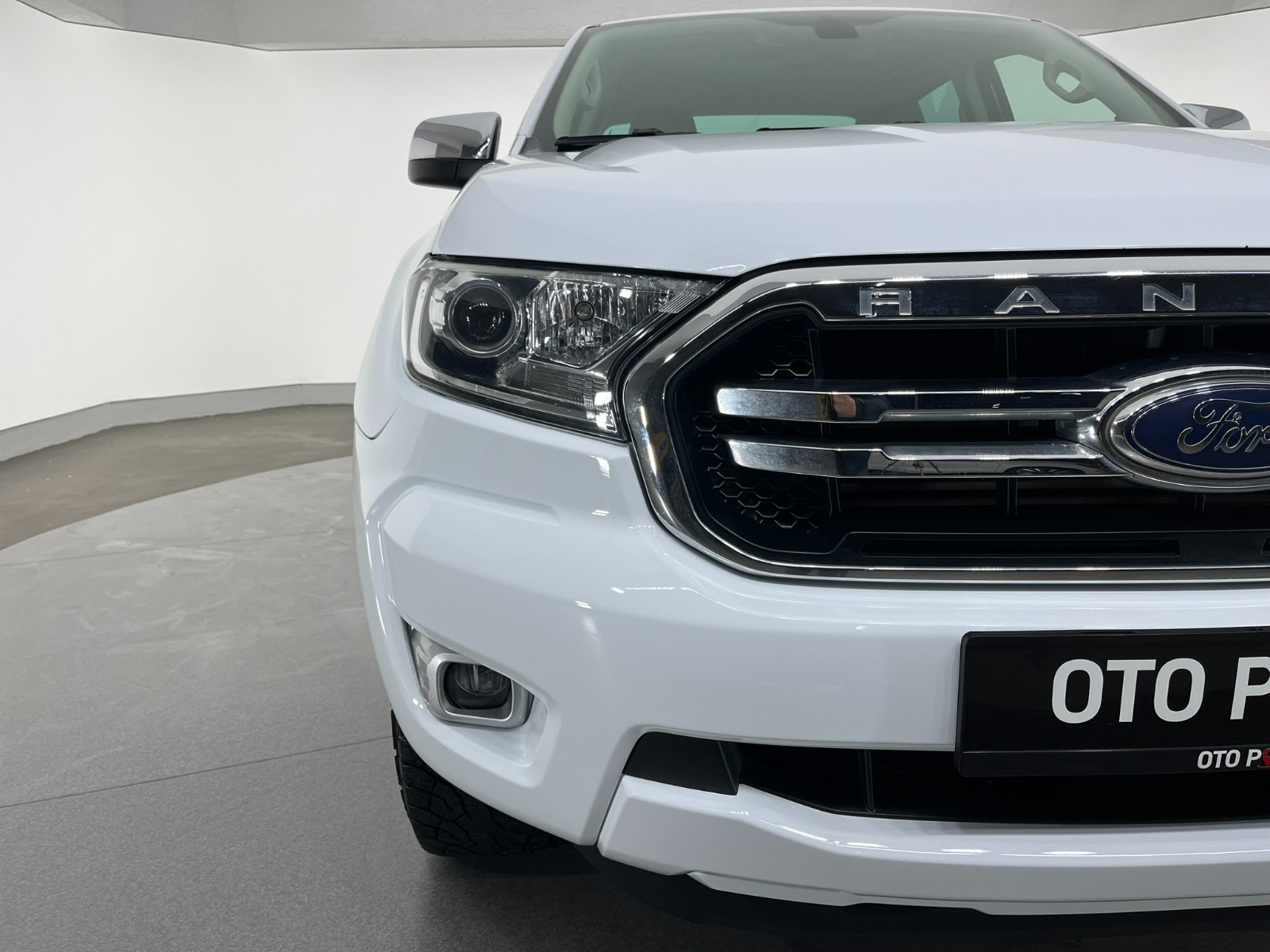 Ford Ranger Çift Kabin Pick-Up 2.0 EcoBlue 4x4 XLT Otomatik - 2021 - Detay