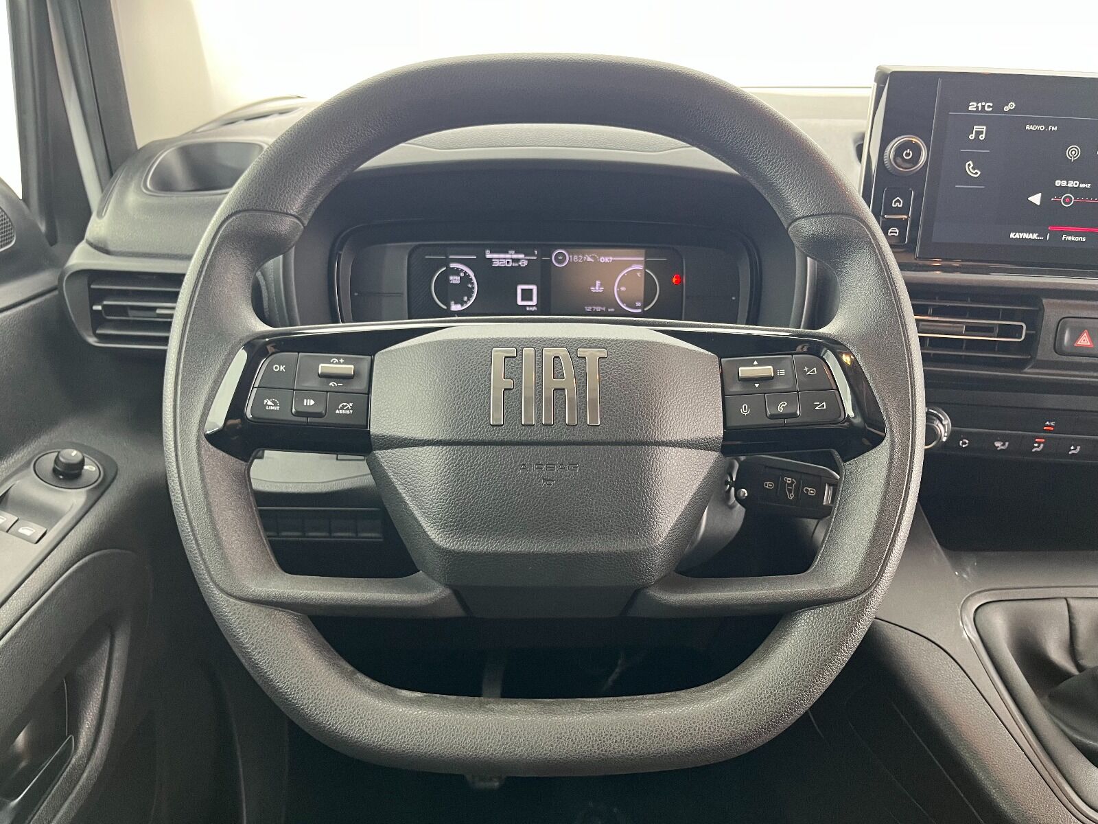 Fiat Doblo Cargo 1.5 BlueHDİ Maxi - 2025 - Detay