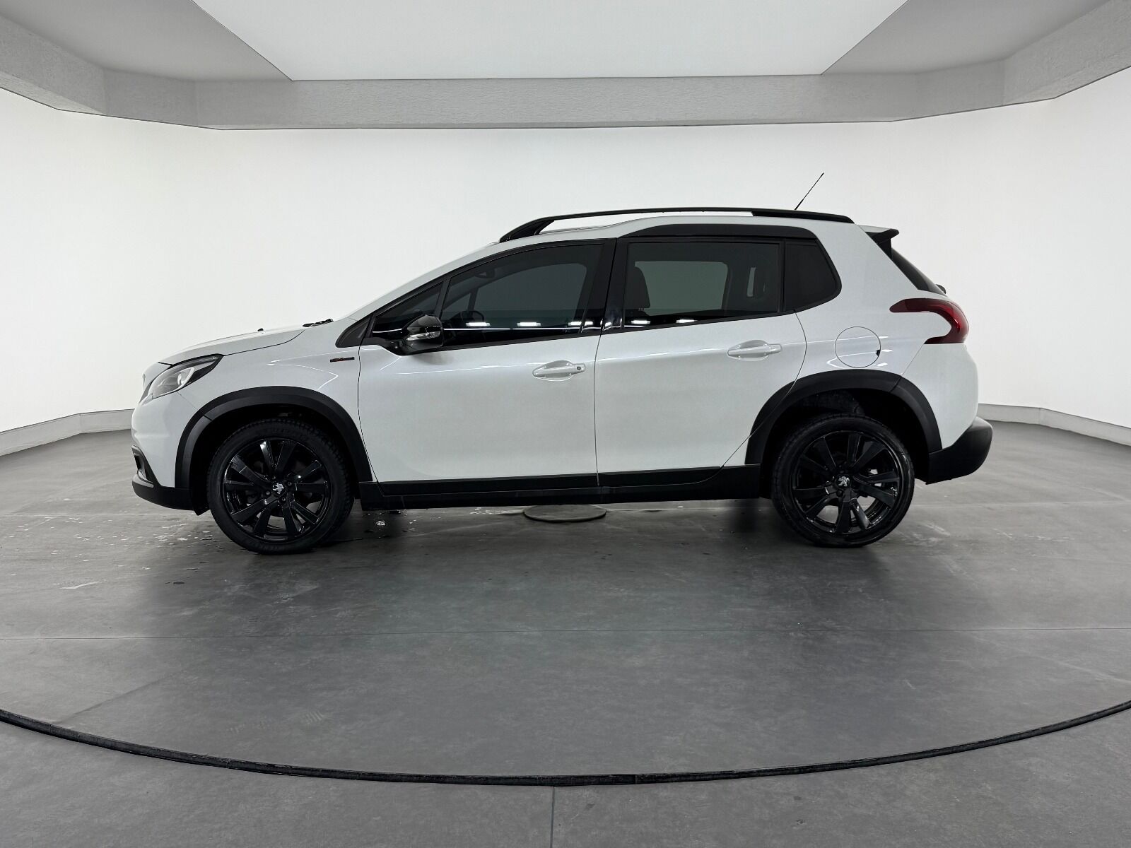 Peugeot 2008 1.5 BlueHDI Start&Stop GT Line EAT6 - 2019 - Detay