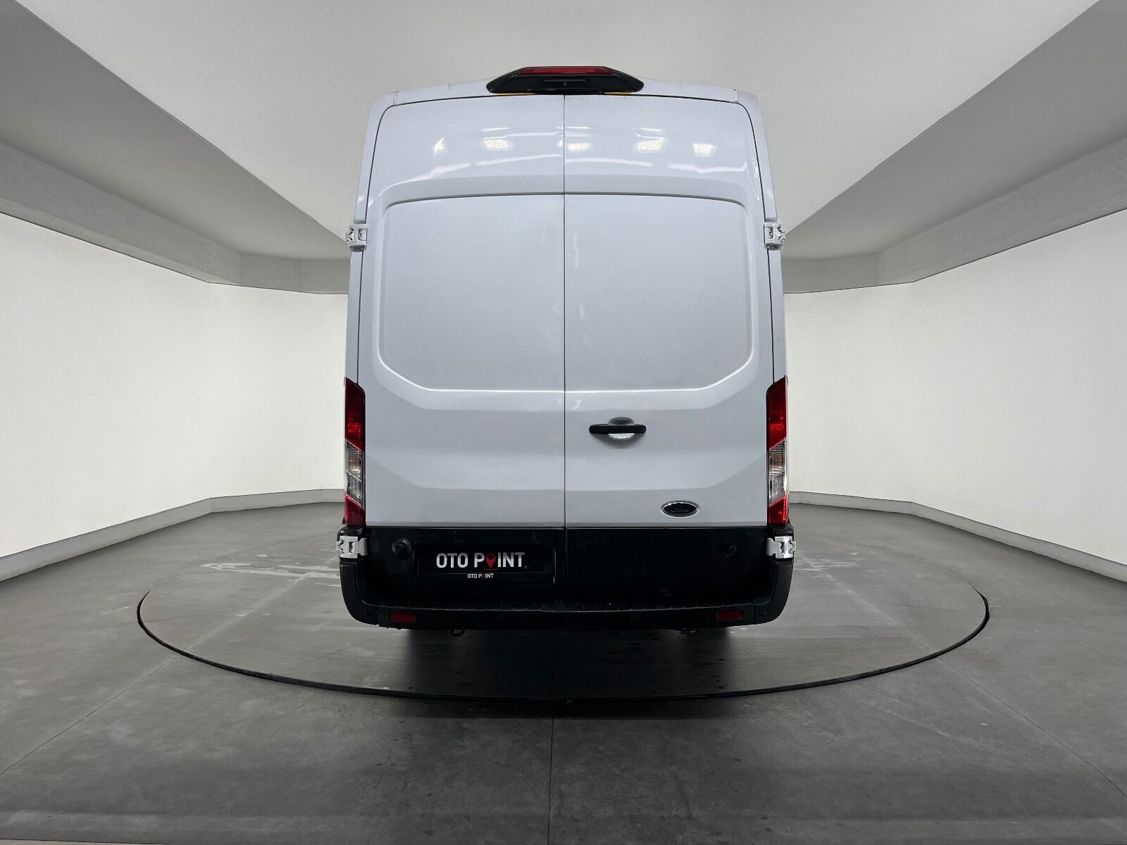 Ford Transit 350 E - 2022 - Detay