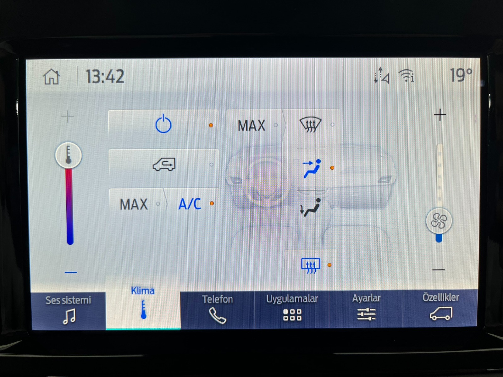 Ford Tourneo Courier Kombi 1.5 EcoBlue Deluxe - 2024 - Detay