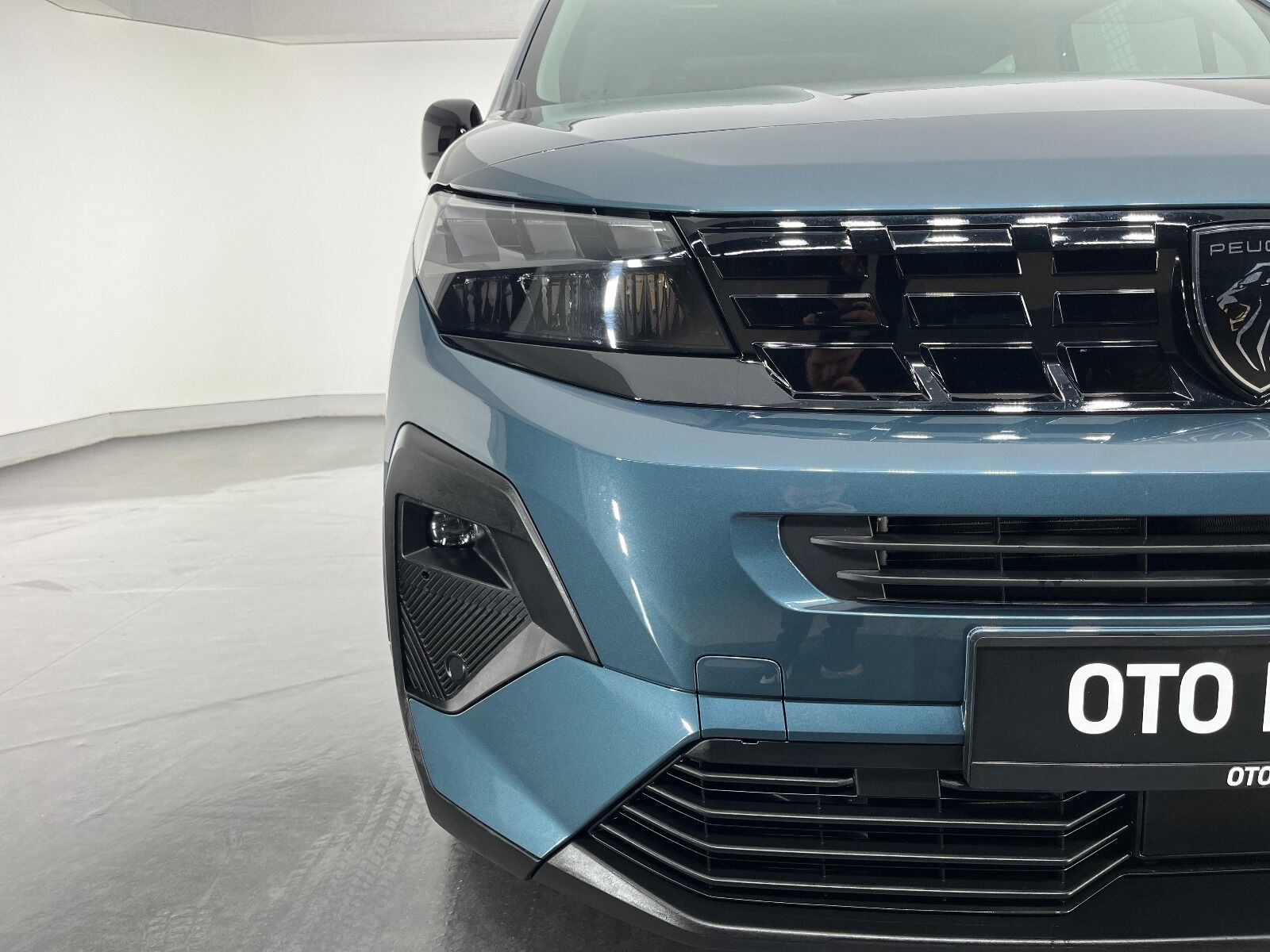 Peugeot Rifter 1.5 BlueHDI Allure EAT8 - 2025 - Detay