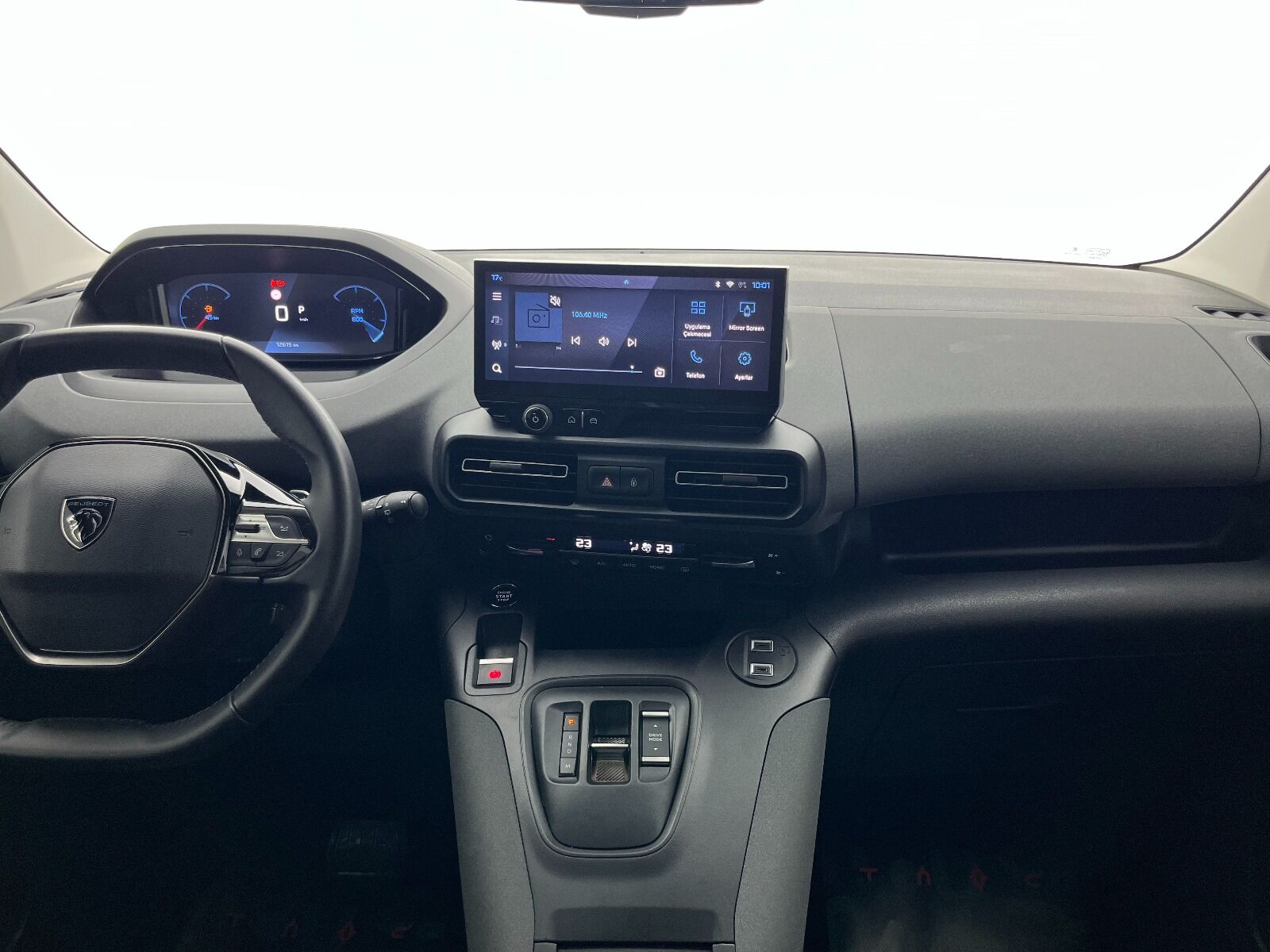 Peugeot Rifter 1.5 BlueHDI Allure EAT8 - 2025 - Detay