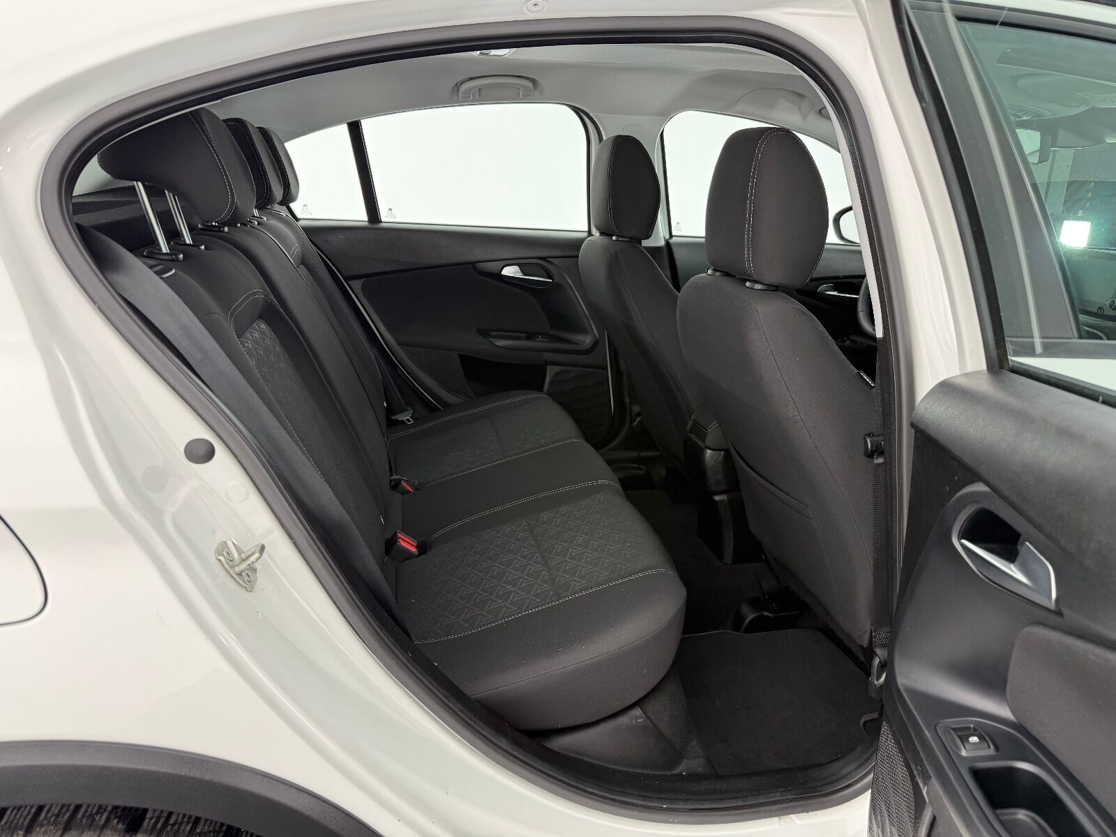 Fiat Egea Cross 1.6 Multijet Urban TRCTN+ GSR DCT - 2025 - Detay