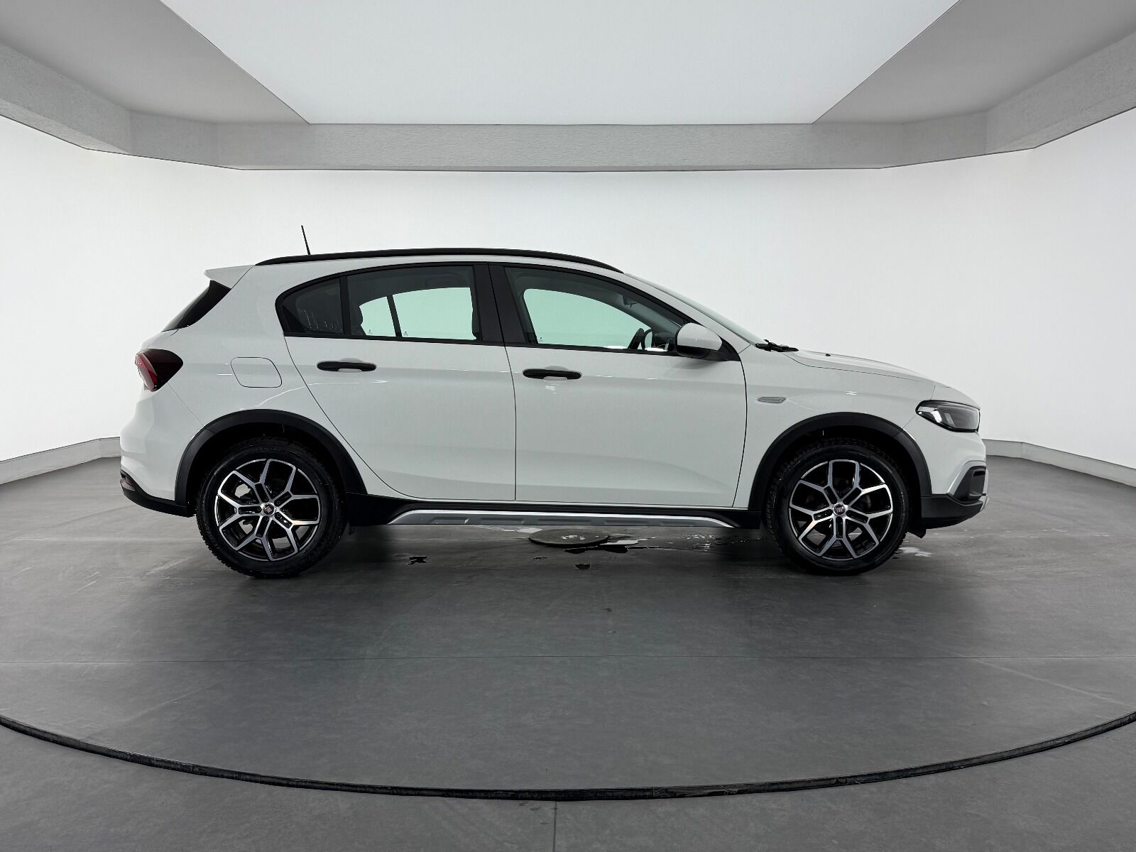 Fiat Egea Cross 1.6 Multijet Urban TRCTN+ GSR DCT - 2025 - Detay