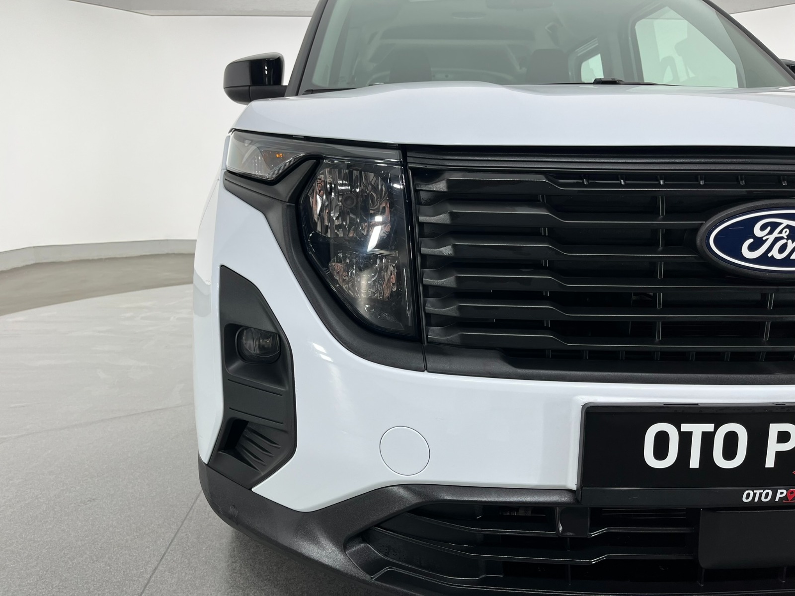 Ford Tourneo Courier Kombi 1.5 EcoBlue Deluxe - 2024 - Detay