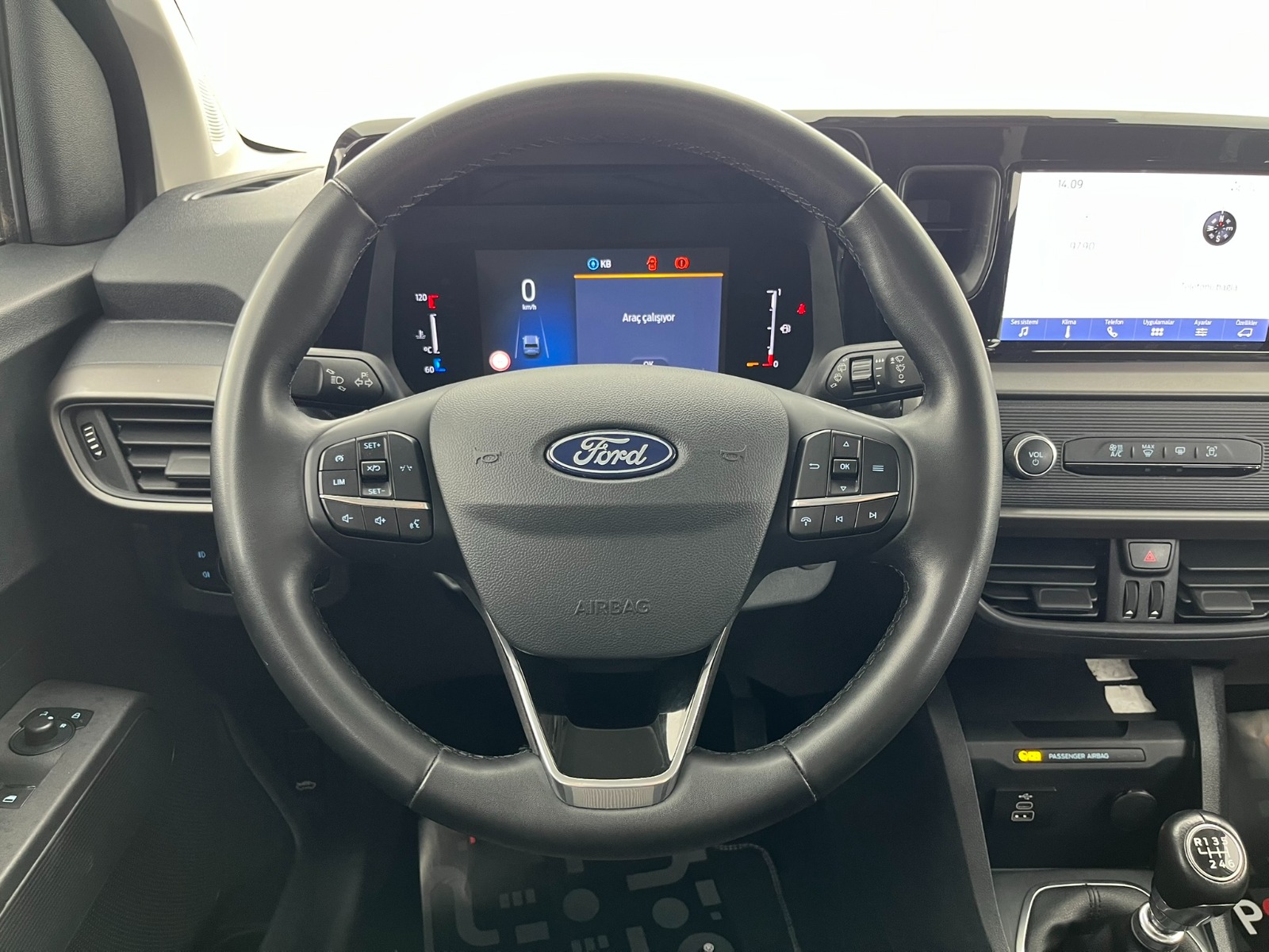 Ford Tourneo Courier Kombi 1.5 EcoBlue Deluxe - 2024 - Detay