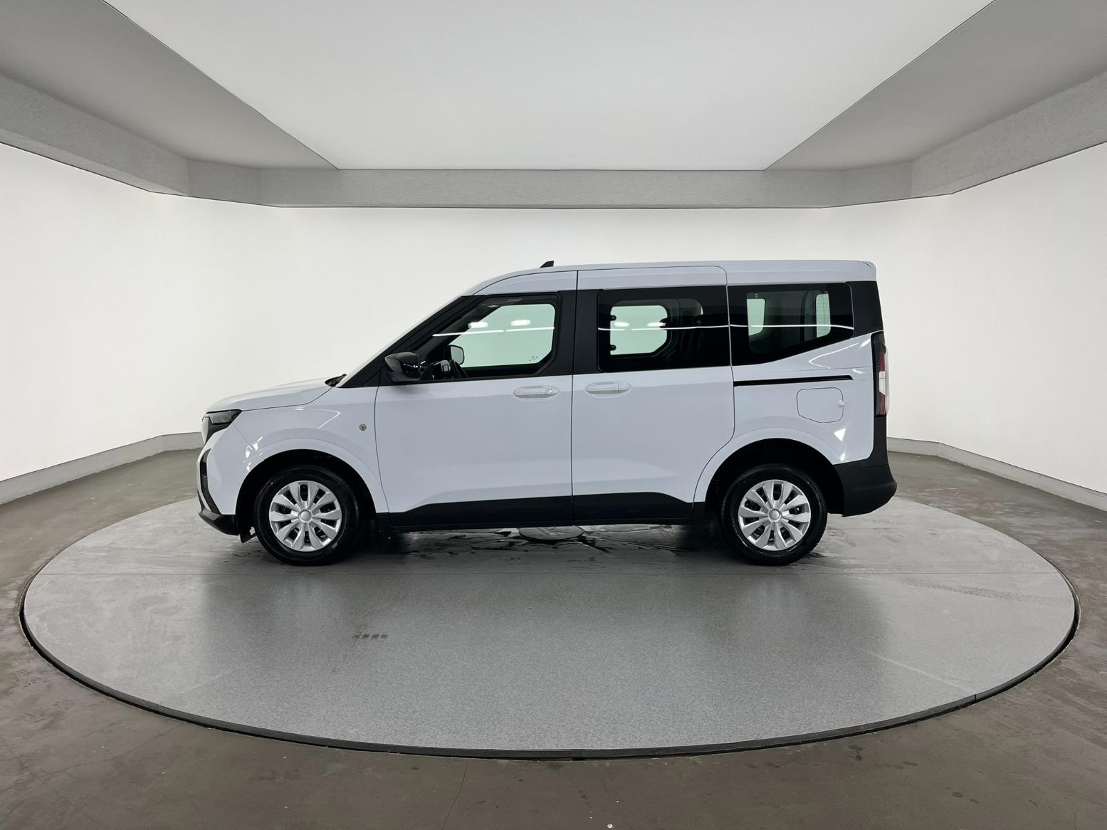 Ford Tourneo Courier Kombi 1.5 EcoBlue Deluxe - 2024 - Detay