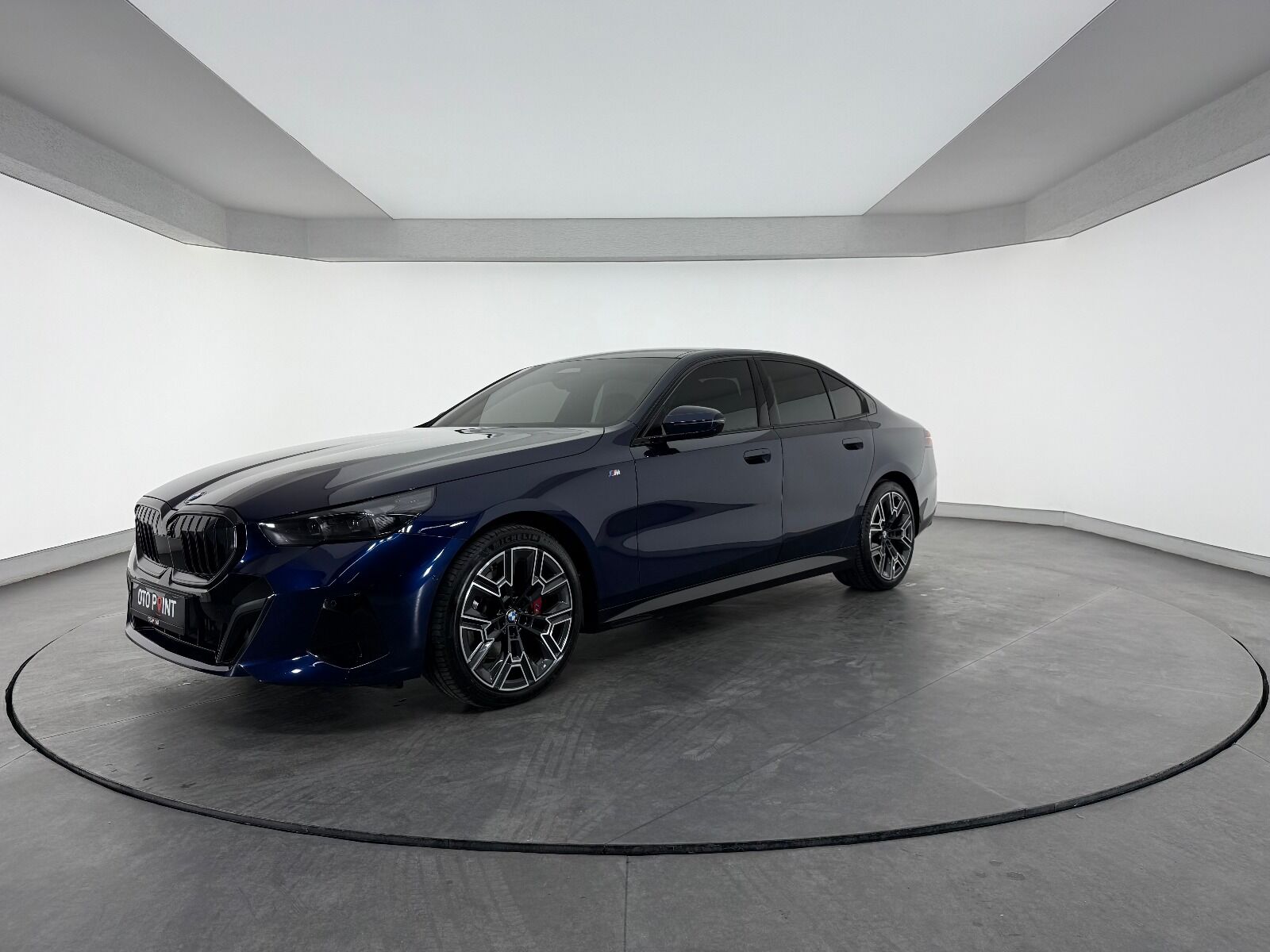 BMW 5 Serisi 520i Mhev M Sport - 2024 - Detay