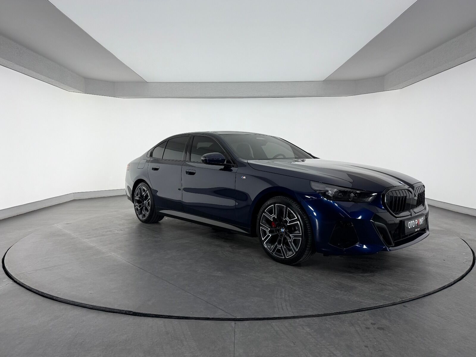 BMW 5 Serisi 520i Mhev M Sport - 2024 - Detay