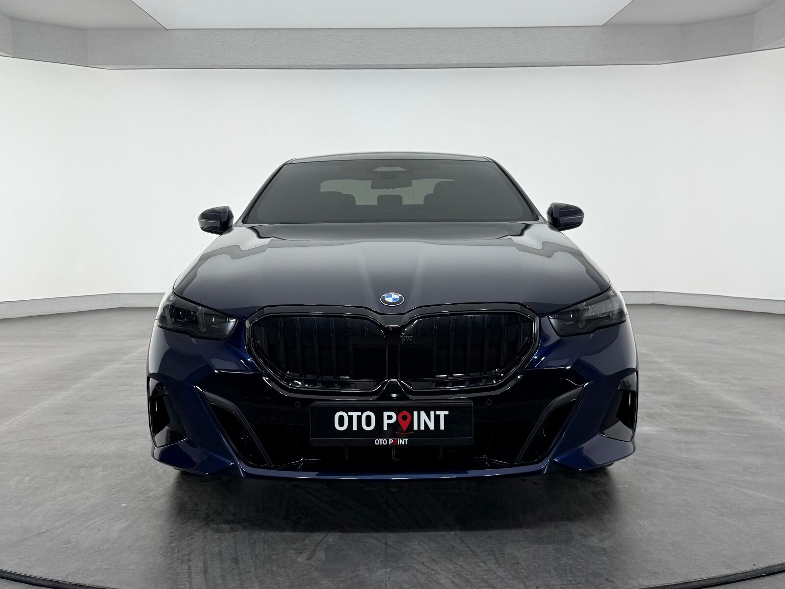 BMW 5 Serisi 520i Mhev M Sport - 2024