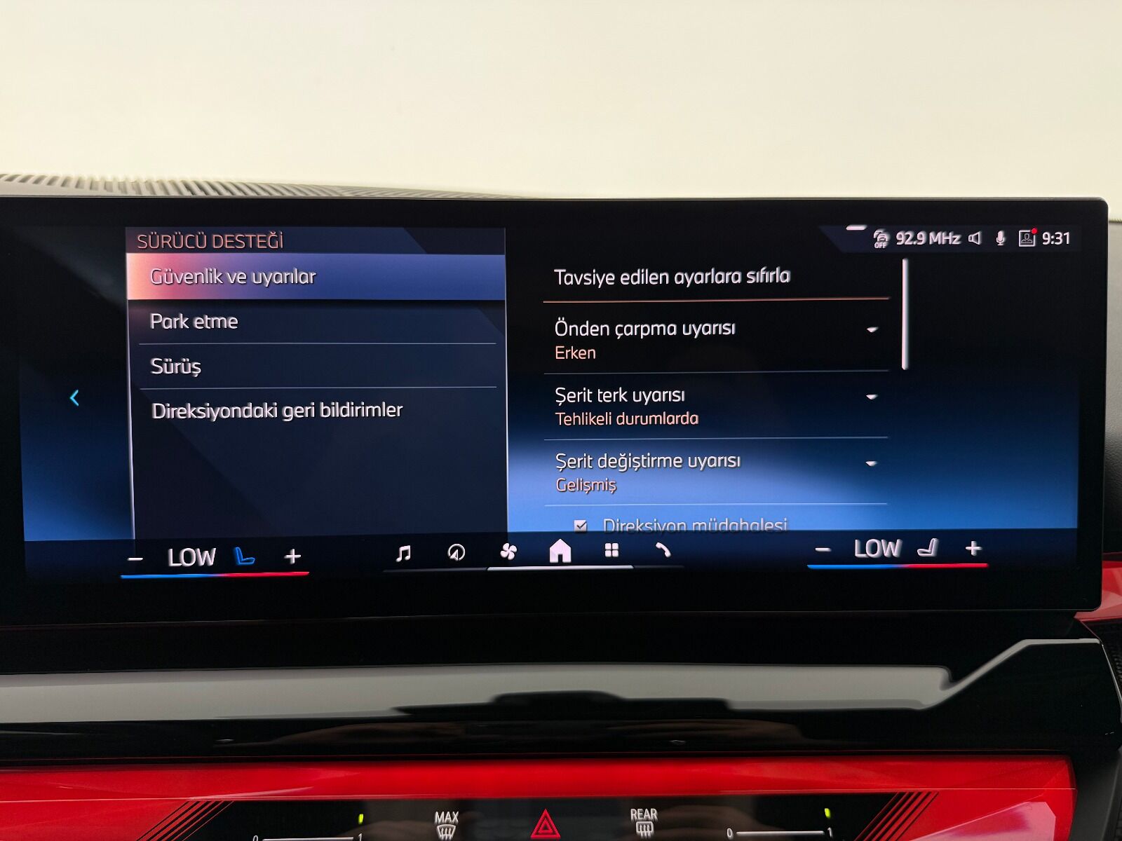 BMW 5 Serisi 520i Mhev M Sport - 2024 - Detay