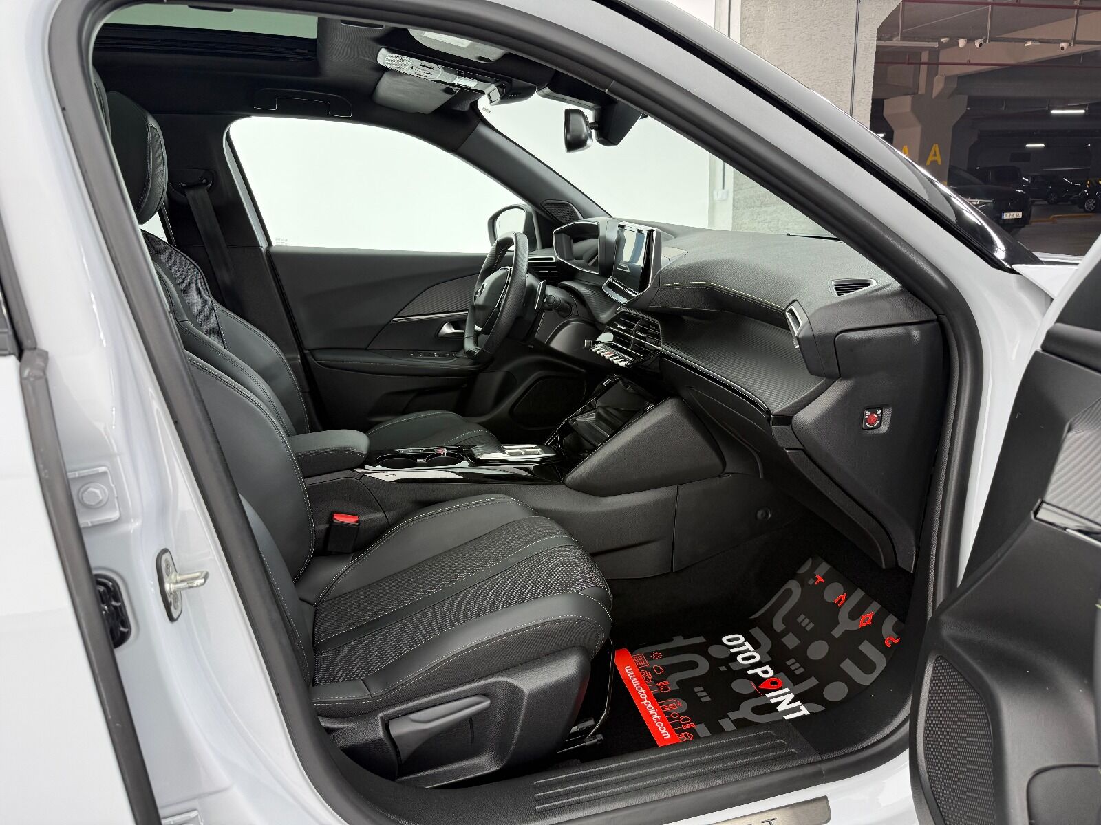Peugeot 2008 1.2 PureTech GT EAT8 - 2025 - Detay