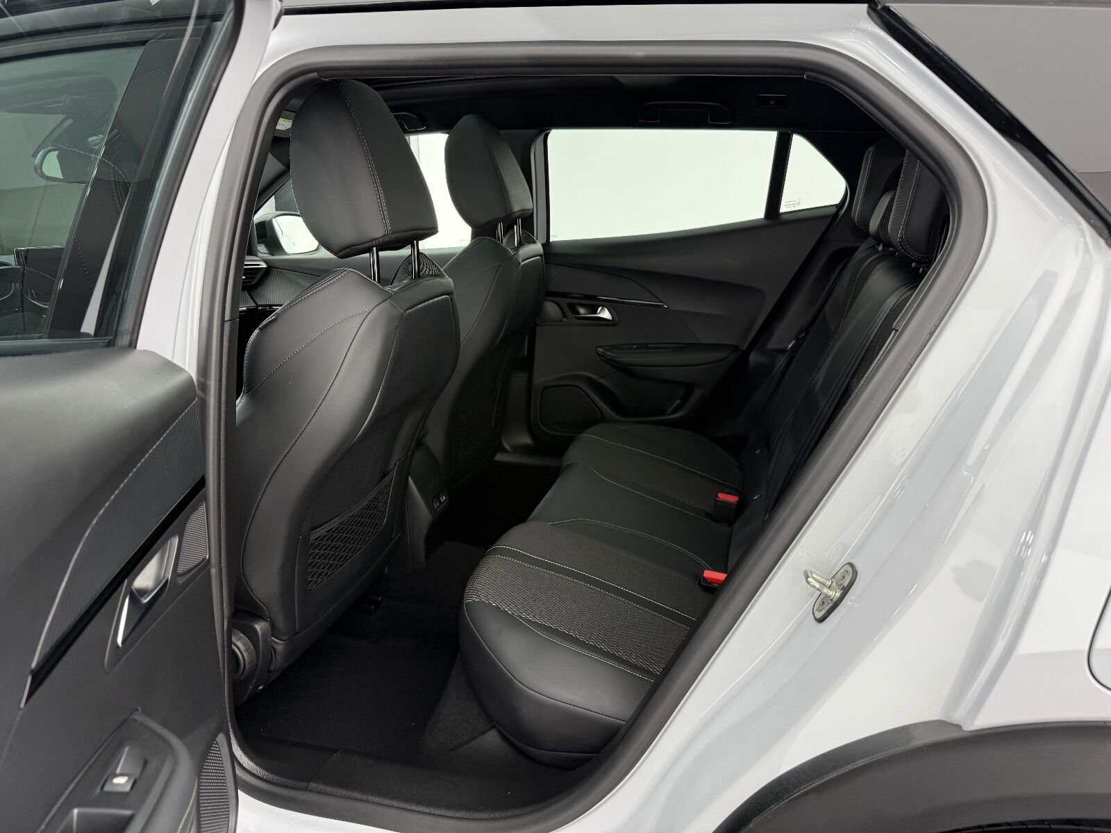 Peugeot 2008 1.2 PureTech GT EAT8 - 2025 - Detay