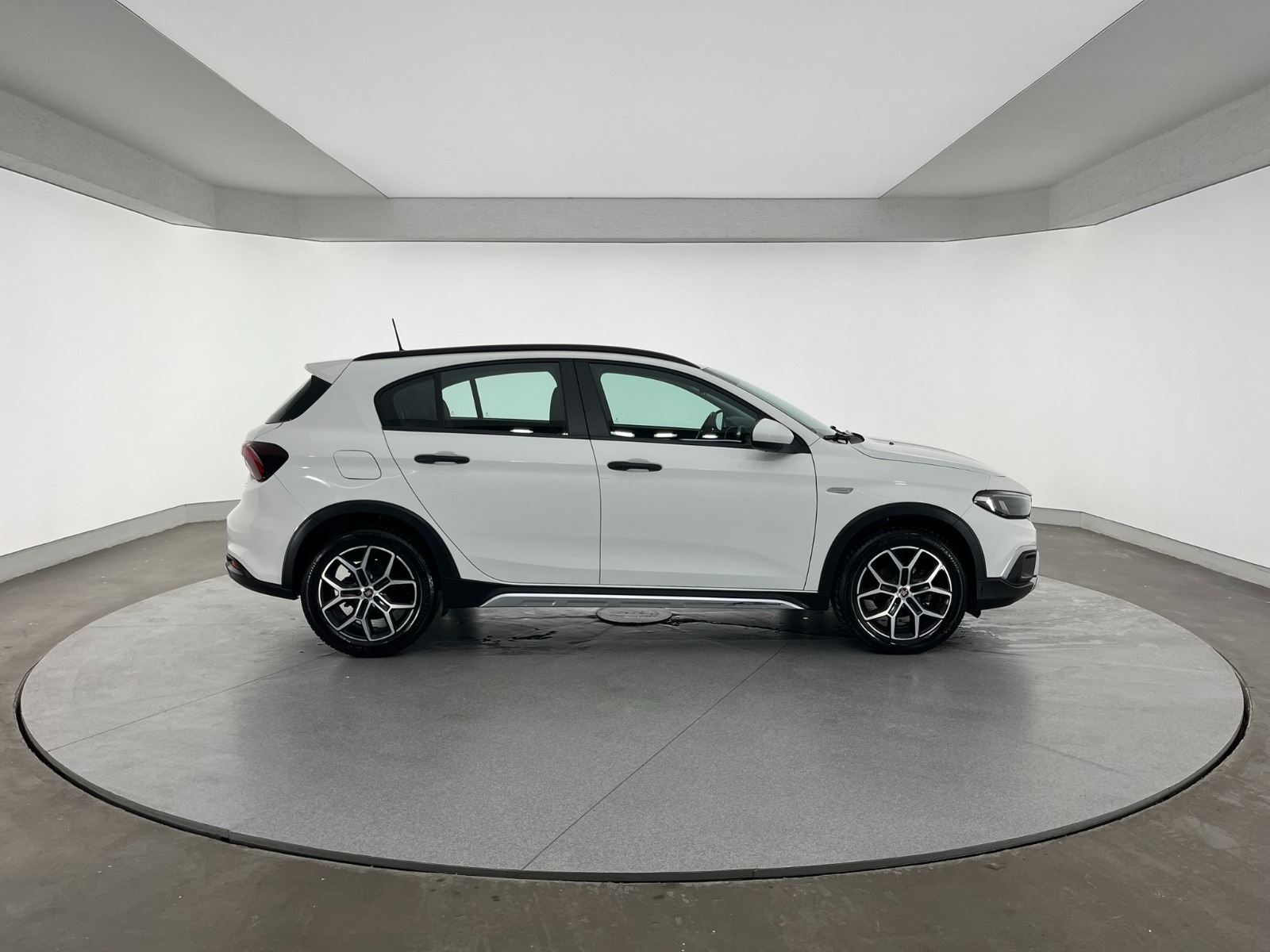 Fiat Egea Cross 1.6 MultiJet Urban GSR Traction+ DCT - 2024 - Detay