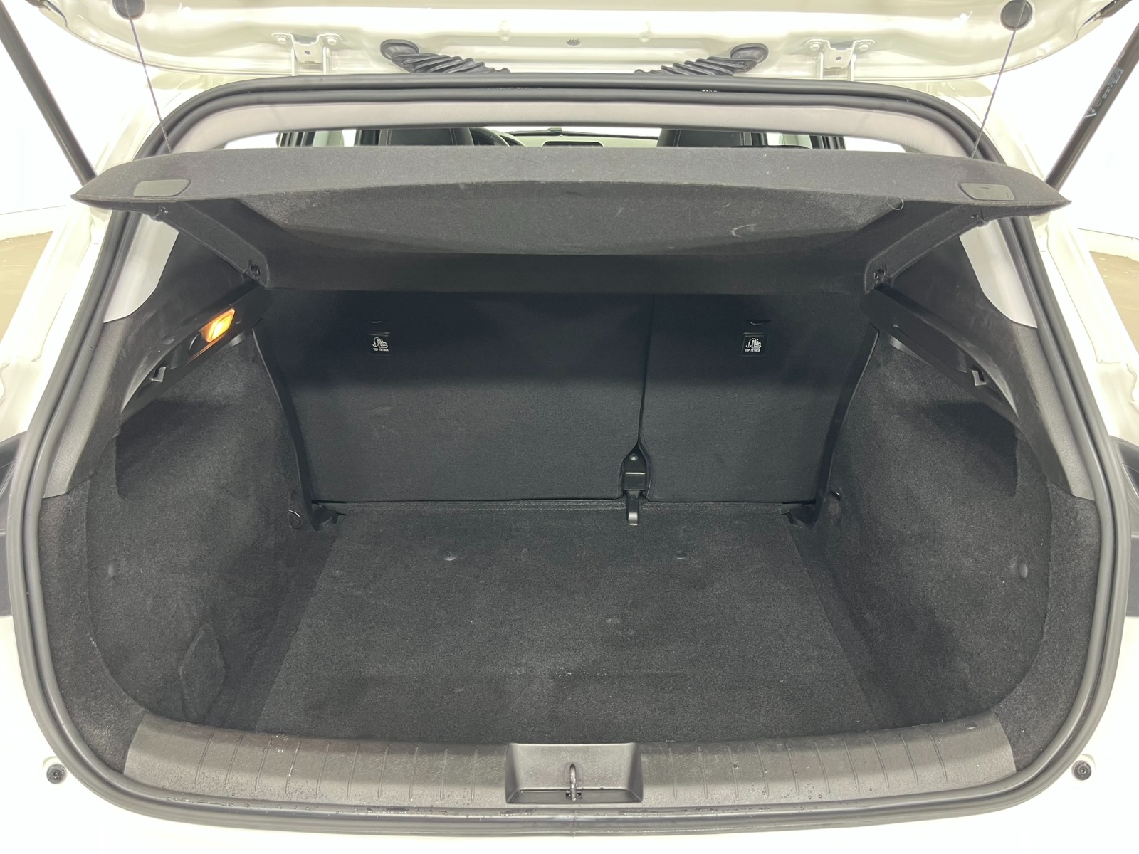 Fiat Egea Cross 1.6 MultiJet Urban GSR Traction+ DCT - 2024 - Detay