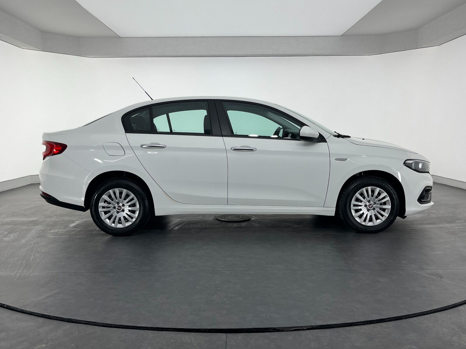 Fiat Egea 1.6 MultiJet Easy DCT - 2022 - Detay