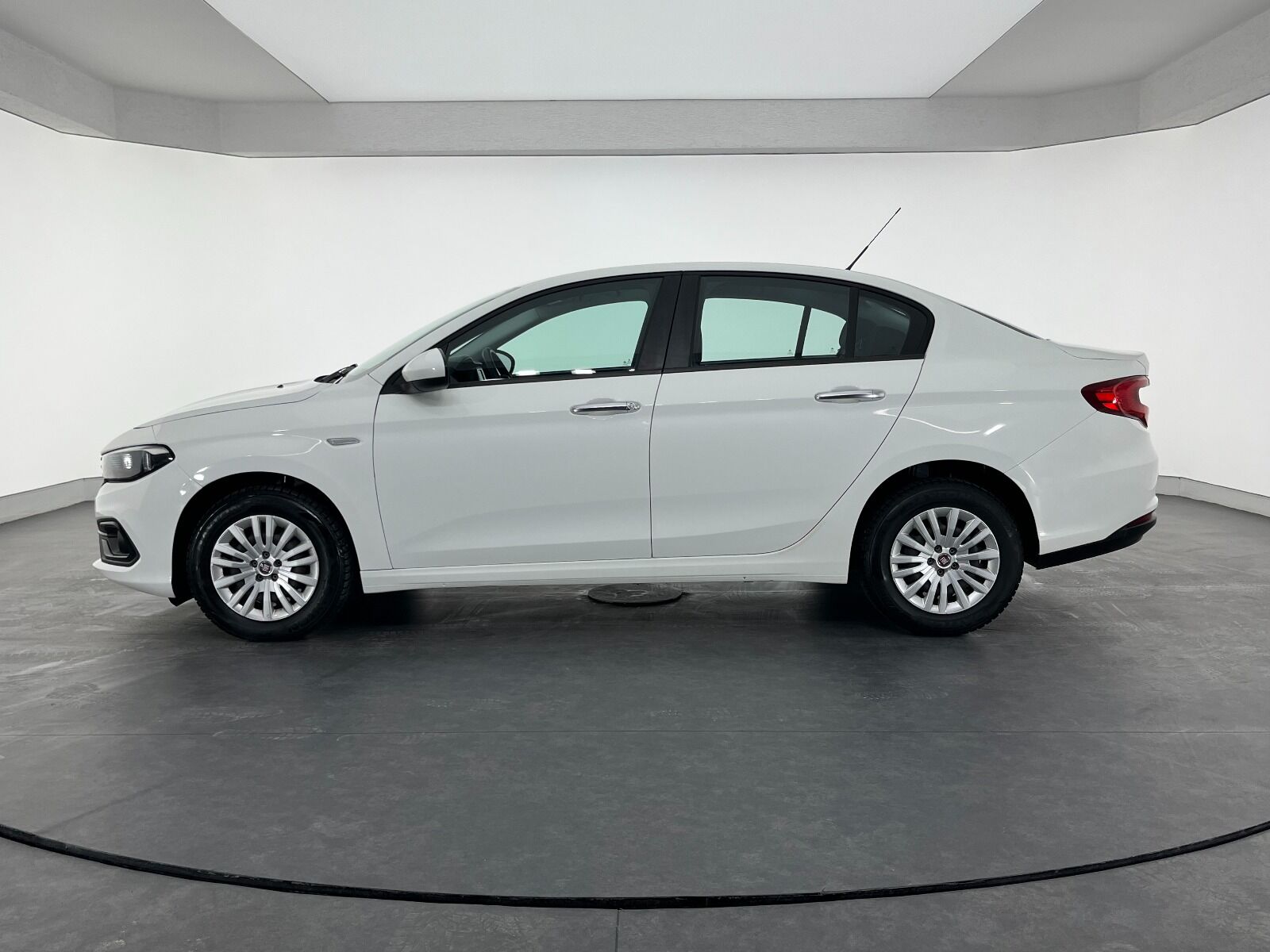 Fiat Egea 1.6 MultiJet Easy DCT - 2022 - Detay