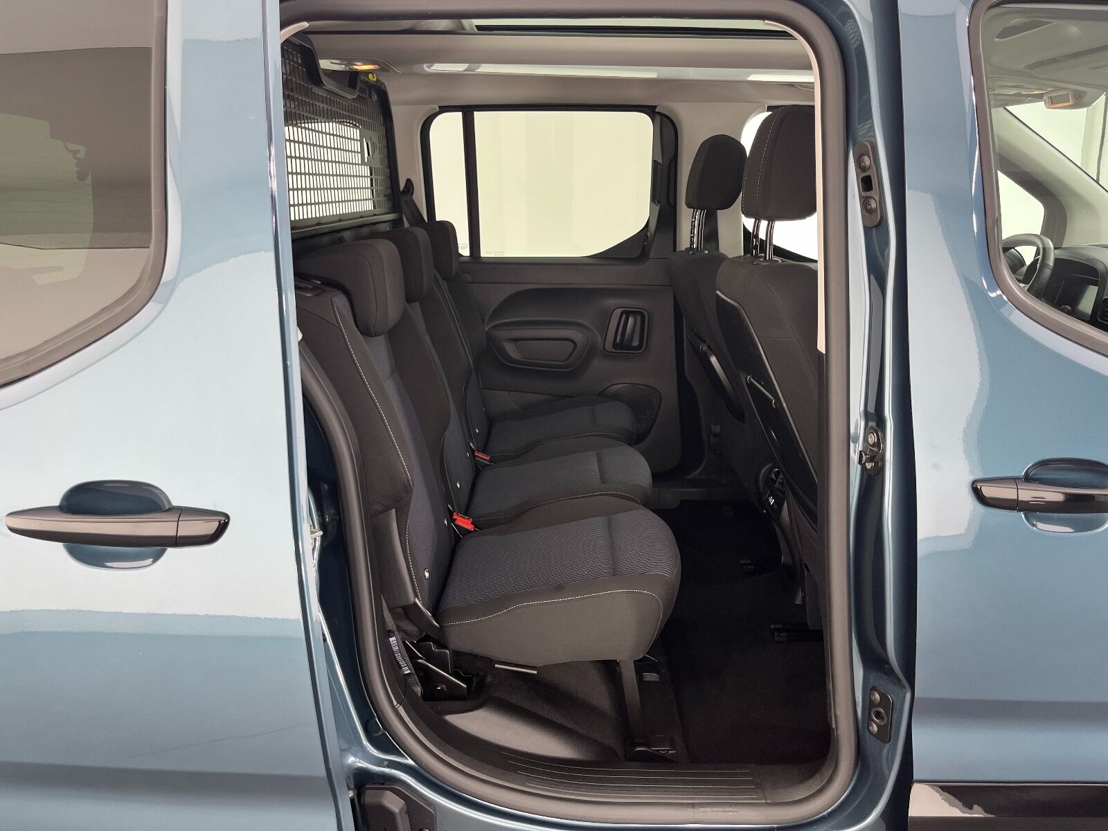 Fiat Doblo Combi 1.5 BlueHDİ Premio Plus - 2025 - Detay