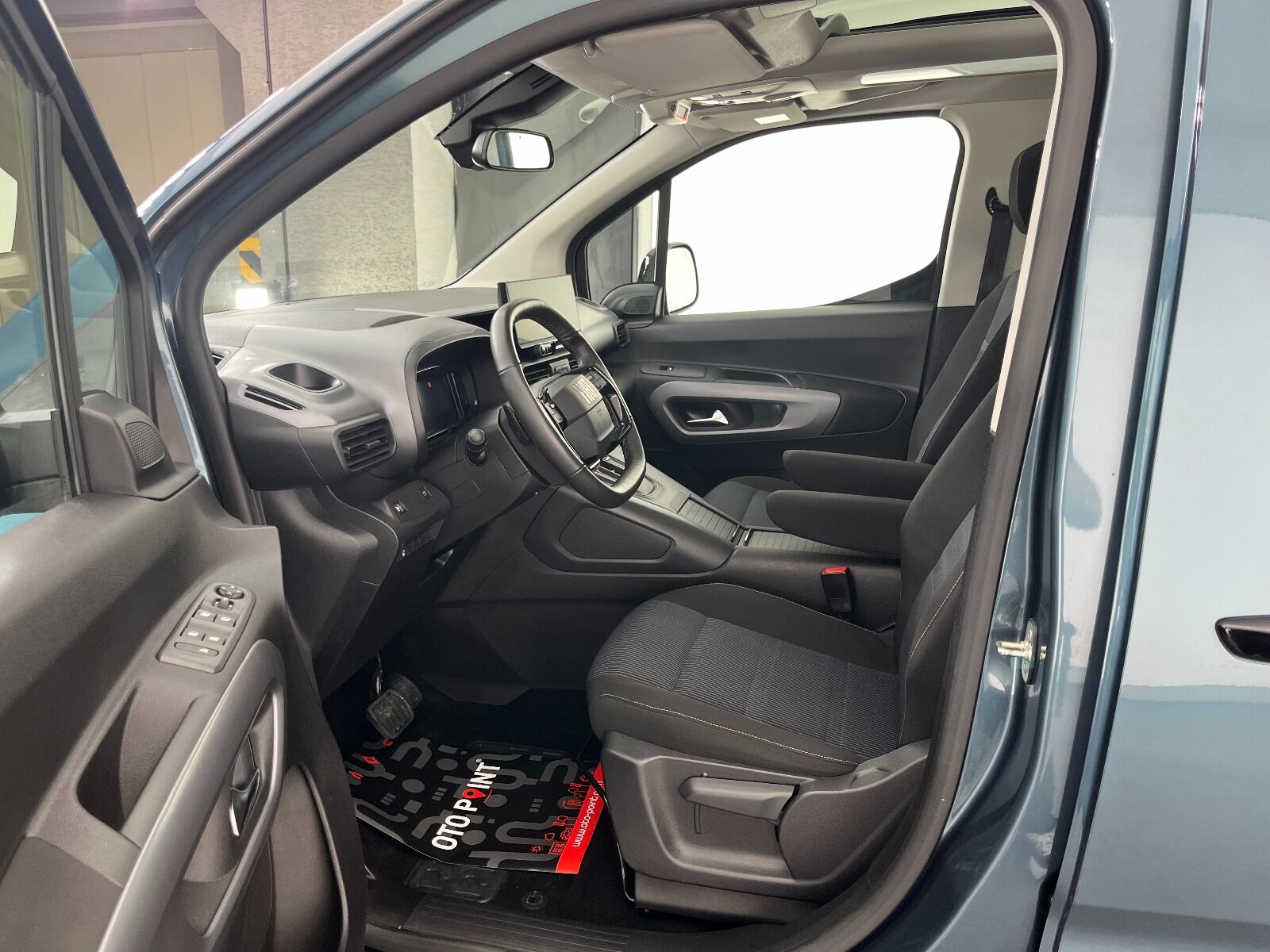 Fiat Doblo Combi 1.5 BlueHDİ Premio Plus - 2025 - Detay