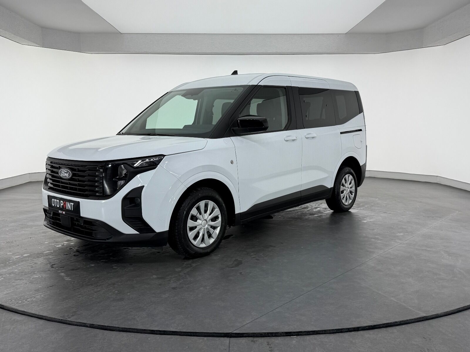 Ford Tourneo Courier 1.5L EcoBlue Deluxe - 2024 - Detay