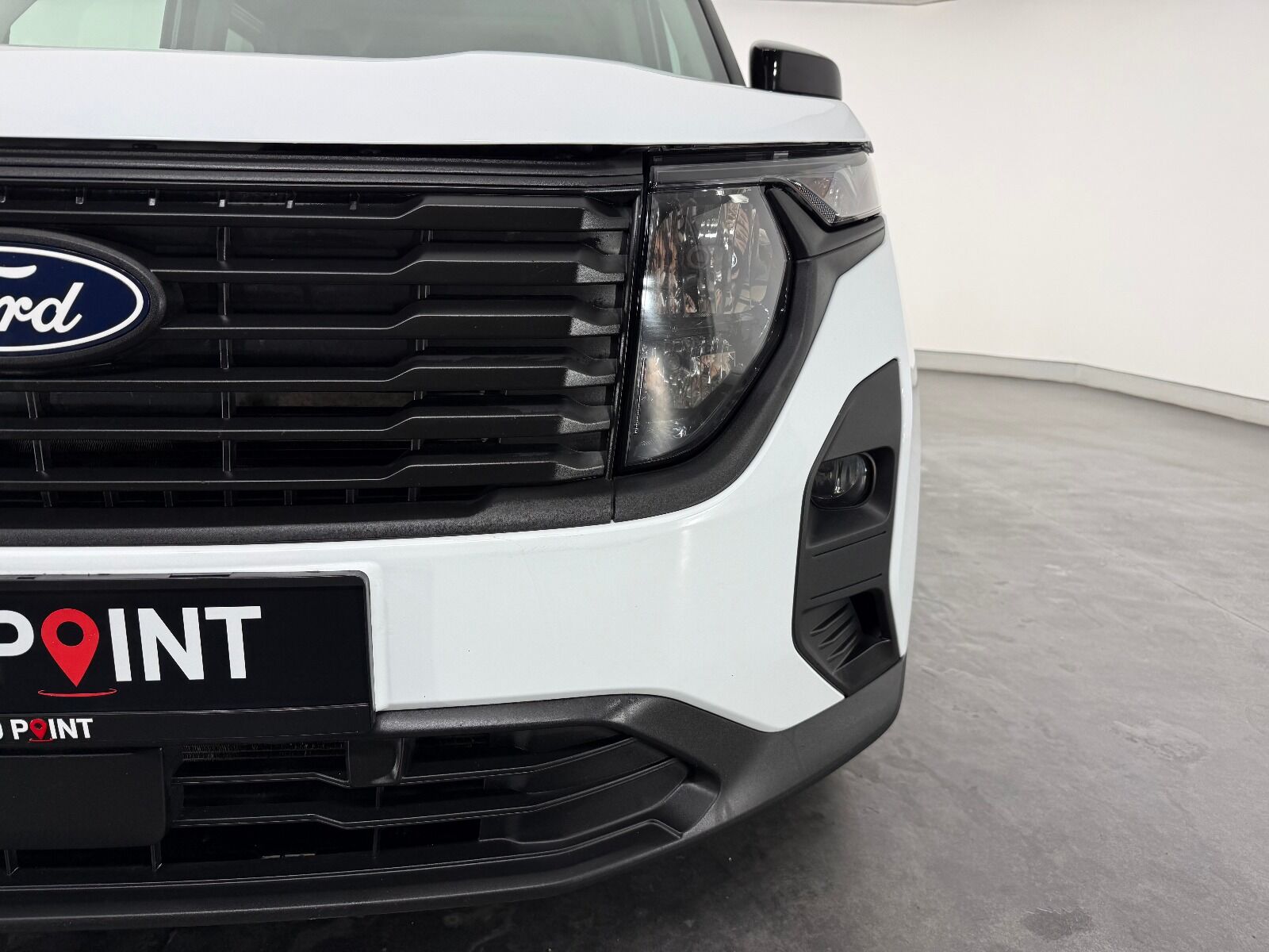 Ford Tourneo Courier 1.5L EcoBlue Deluxe - 2024 - Detay