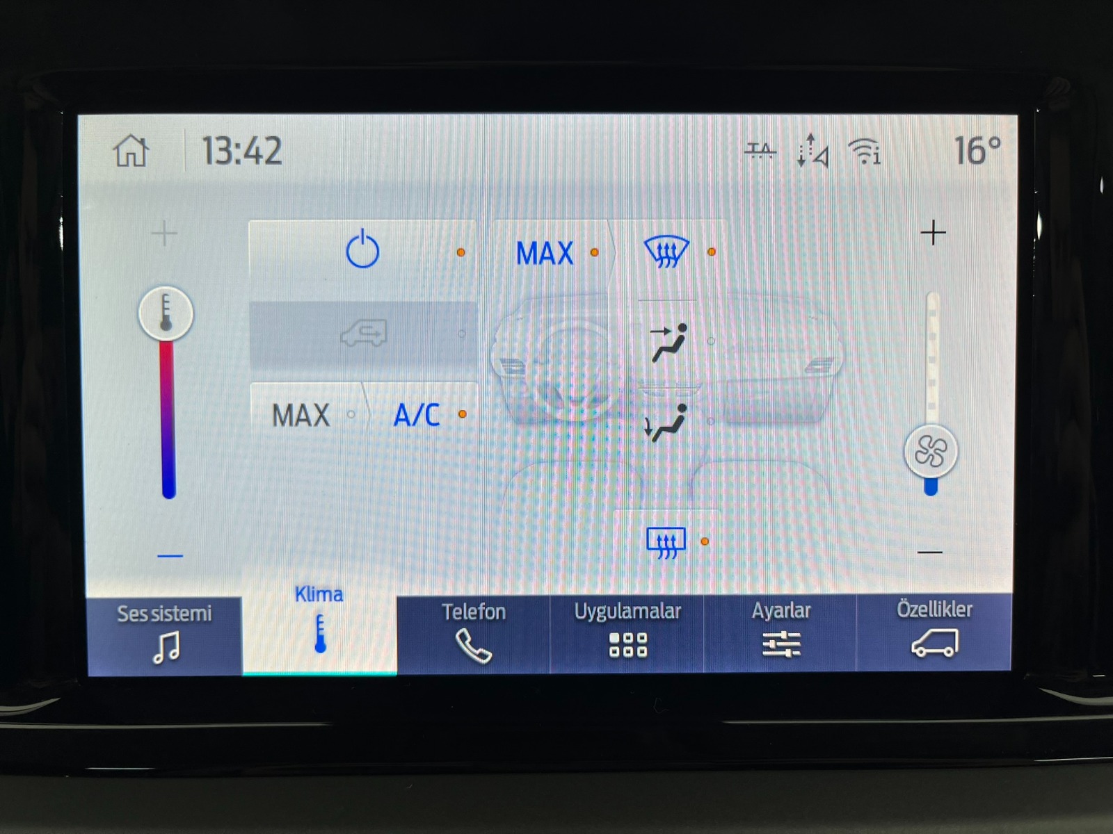 Ford Tourneo Courier Kombi 1.5 EcoBlue Deluxe - 2024 - Detay