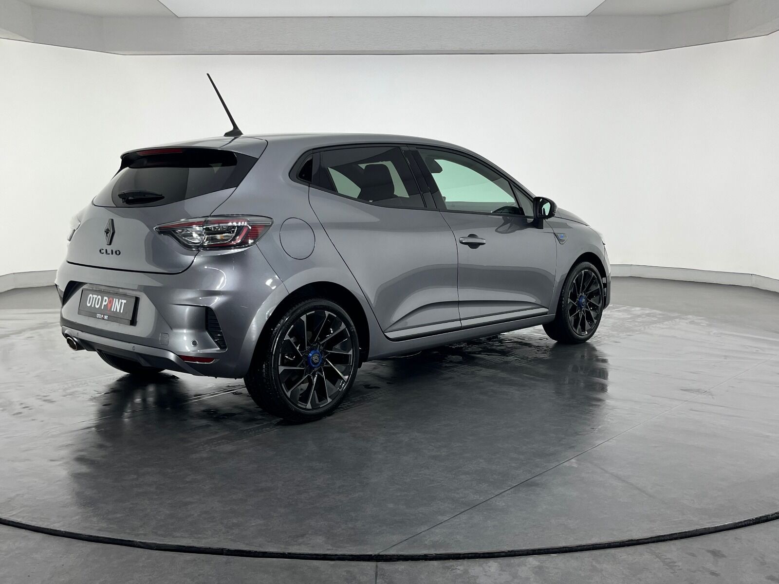 Renault Clio 1.0 TCE Techno Esprit Alpine X-Tronic - 2025 - Detay