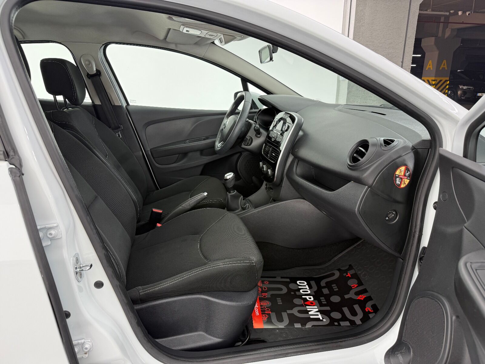 Renault Clio 0.9 TCe Touch - 2020 - Detay