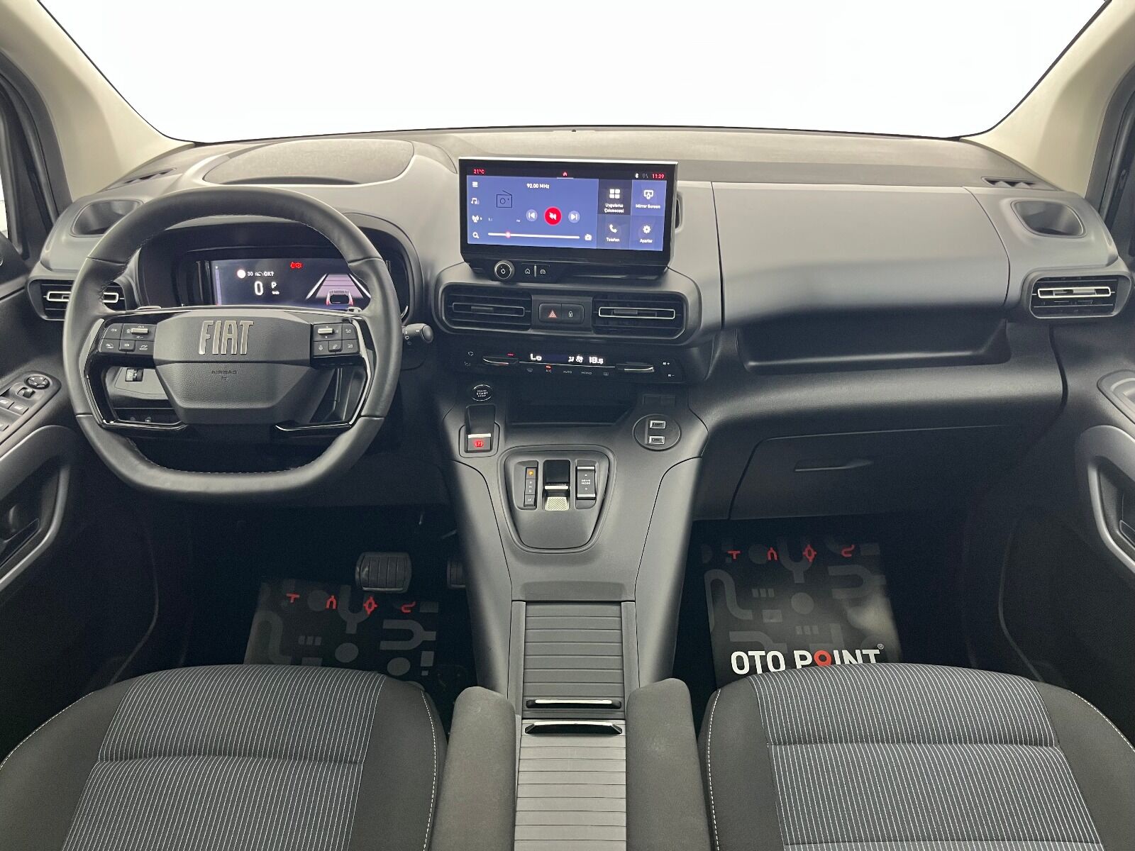 Fiat Doblo Combi 1.5 BlueHDİ Premio Plus - 2025 - Detay