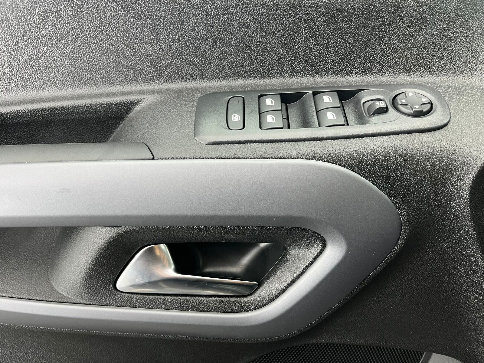Fiat Doblo Combi 1.5 BlueHDİ Premio Plus - 2025 - Detay