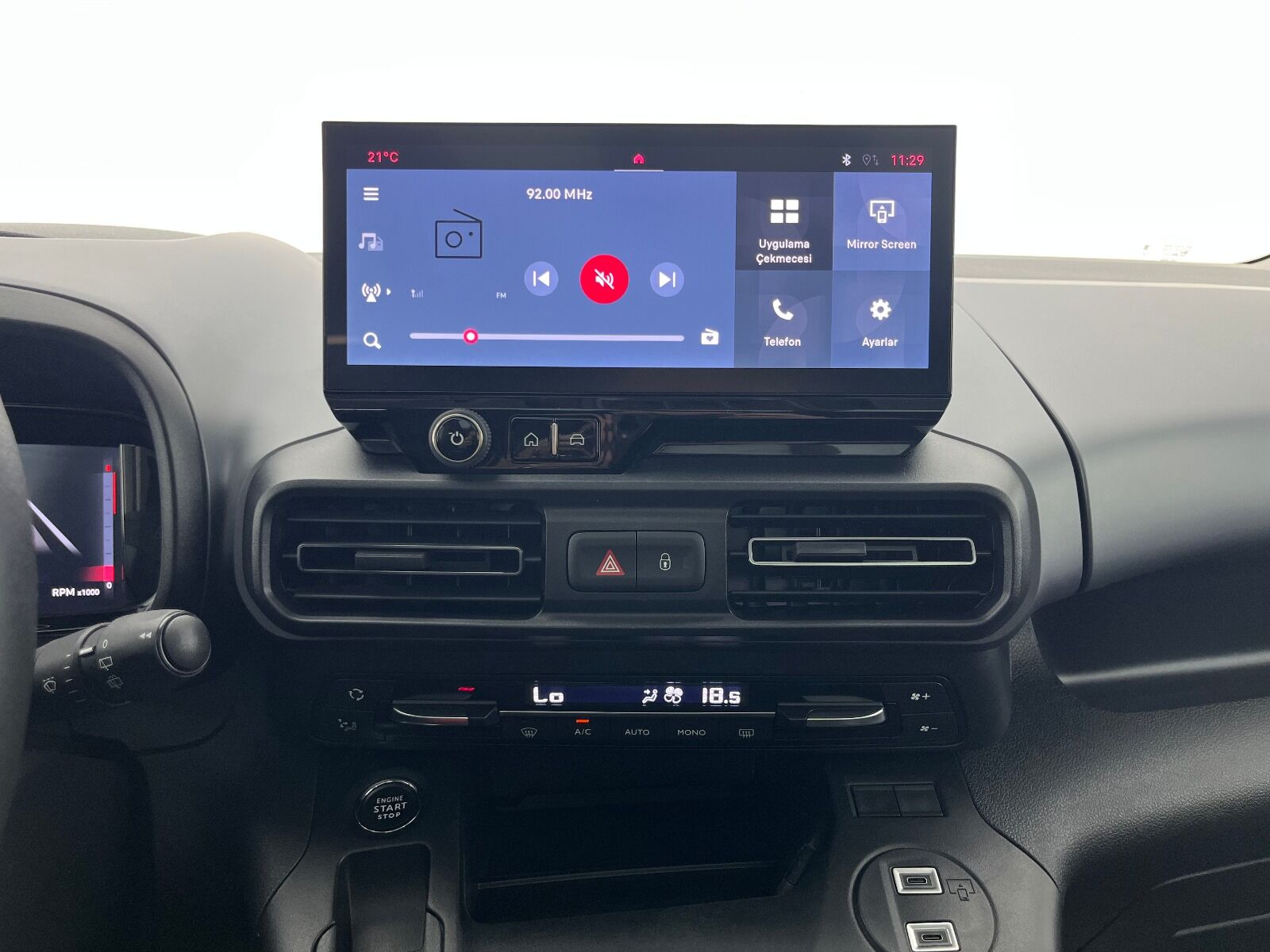 Fiat Doblo Combi 1.5 BlueHDİ Premio Plus - 2025 - Detay