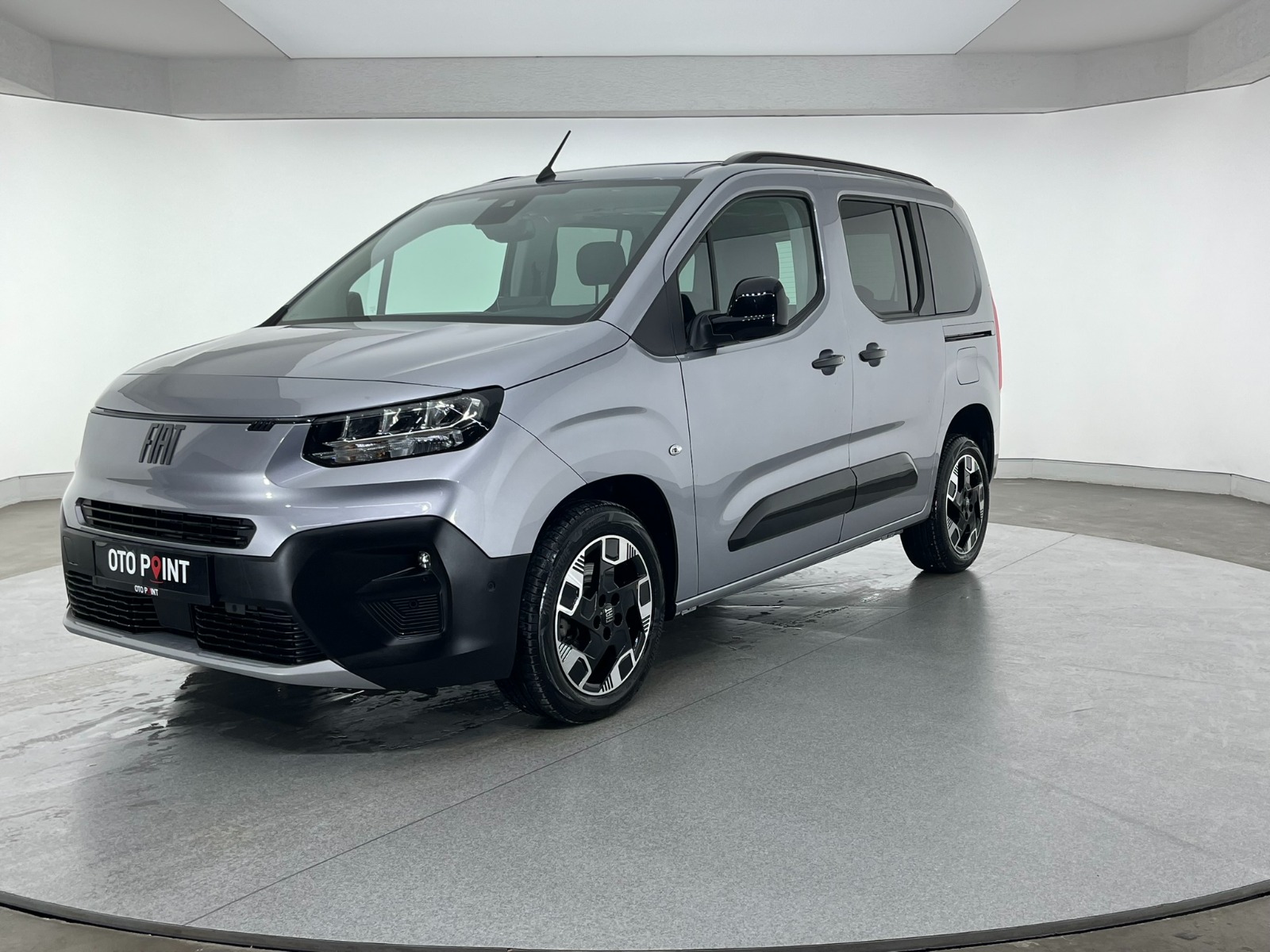 Fiat Doblo Combi 1.5 BlueHDI Premio Plus Otomatik - 2025 - Detay