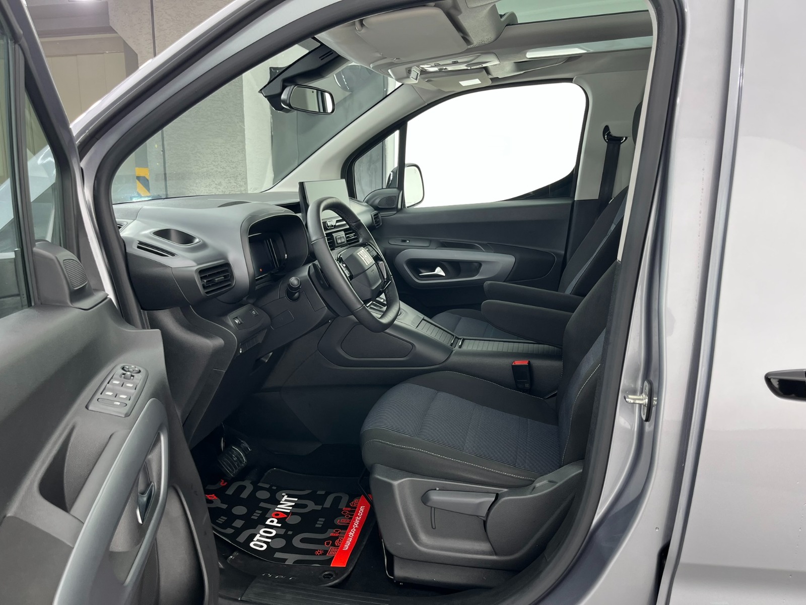 Fiat Doblo Combi 1.5 BlueHDI Premio Plus Otomatik - 2025 - Detay