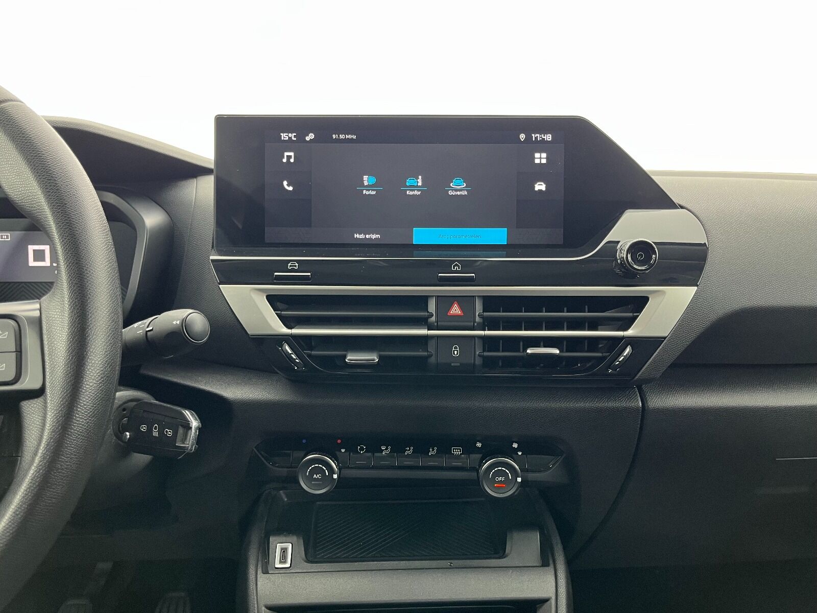 Citroen C4 1.2 PureTech Feel EAT6 - 2022 - Detay