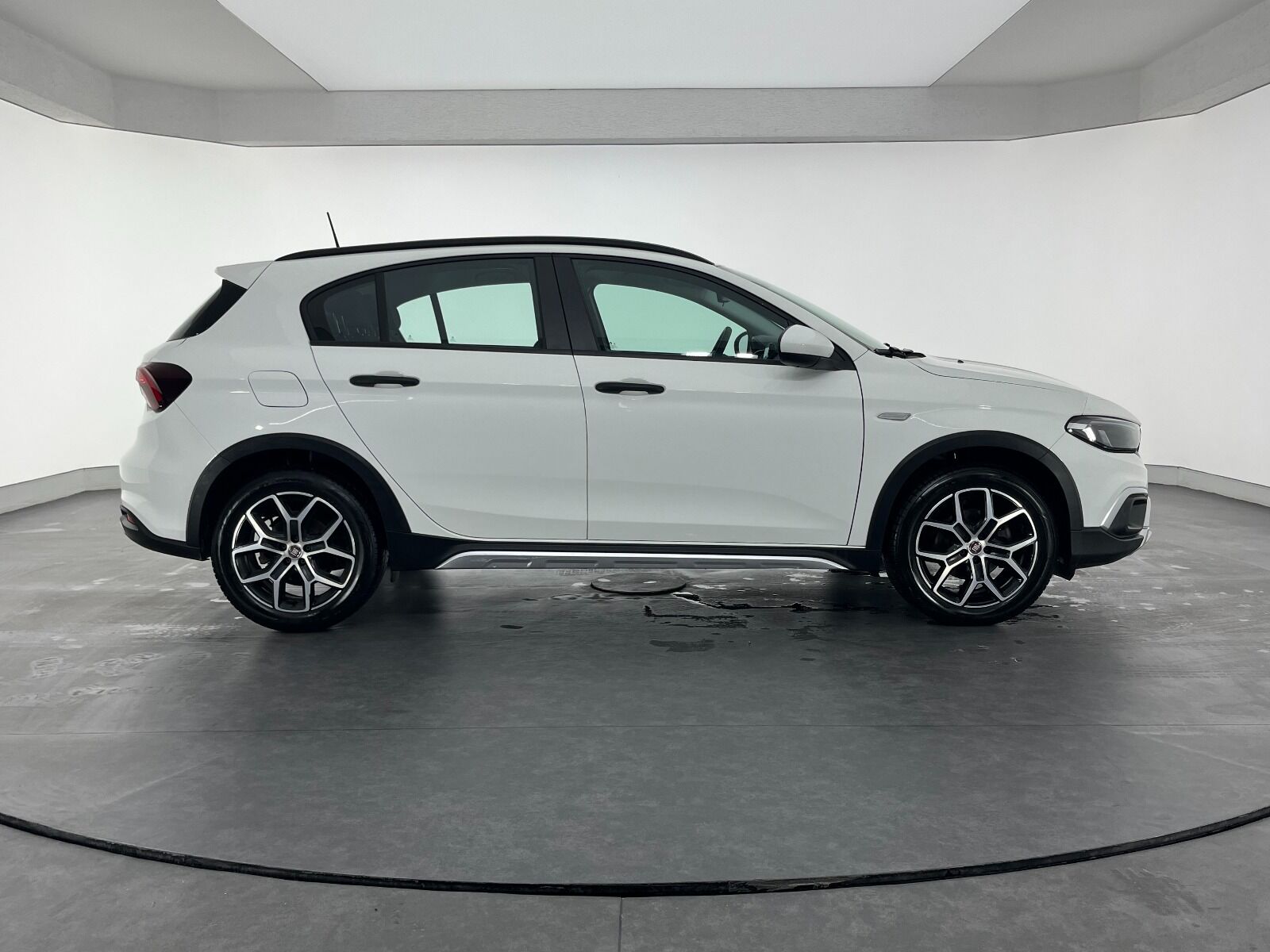 Fiat Egea Cross 1.6 Multijet Urban Traction+ DCT - 2024 - Detay