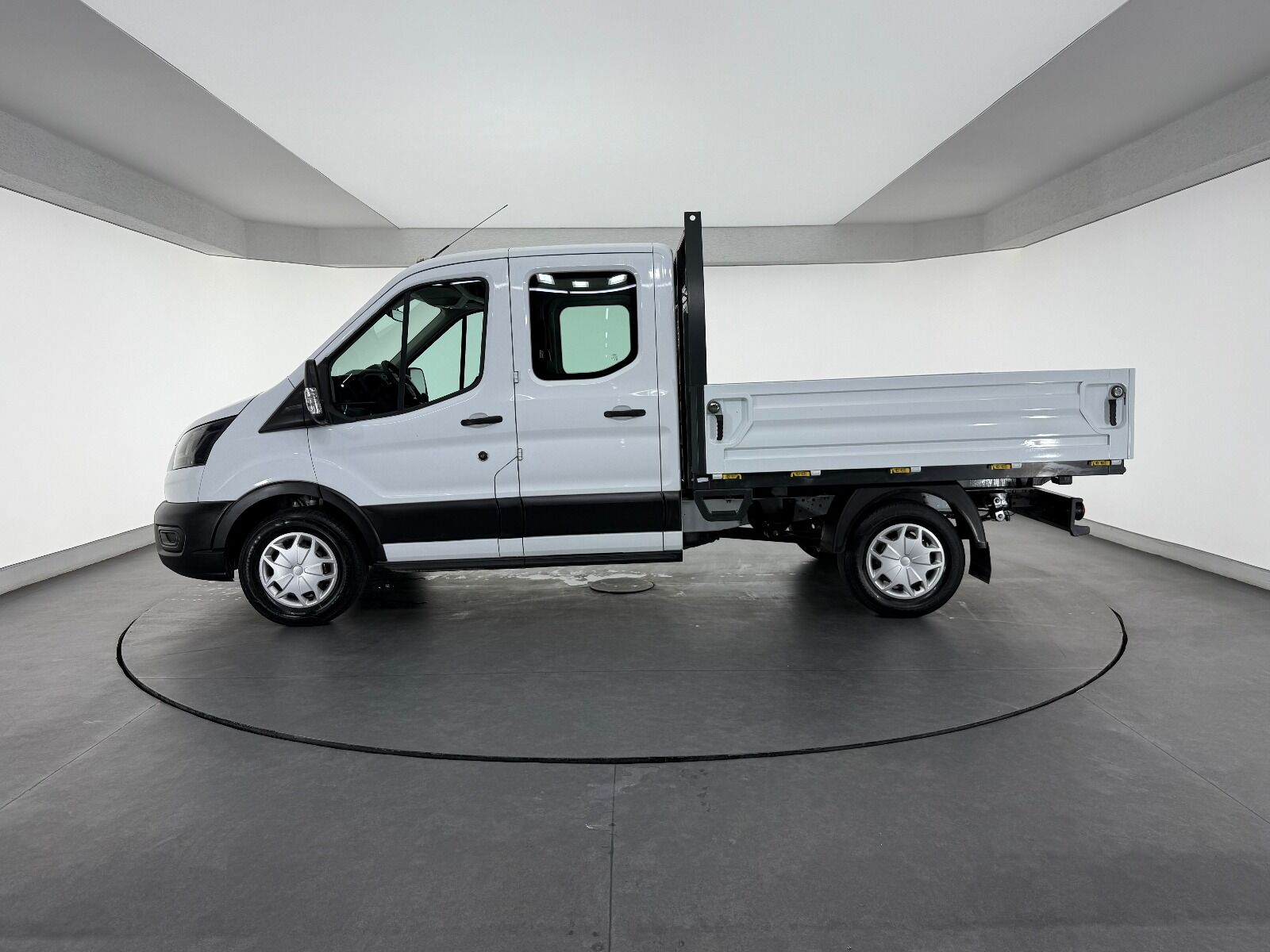 Ford Transit 350 M Çift Kabin - 2021 - Detay