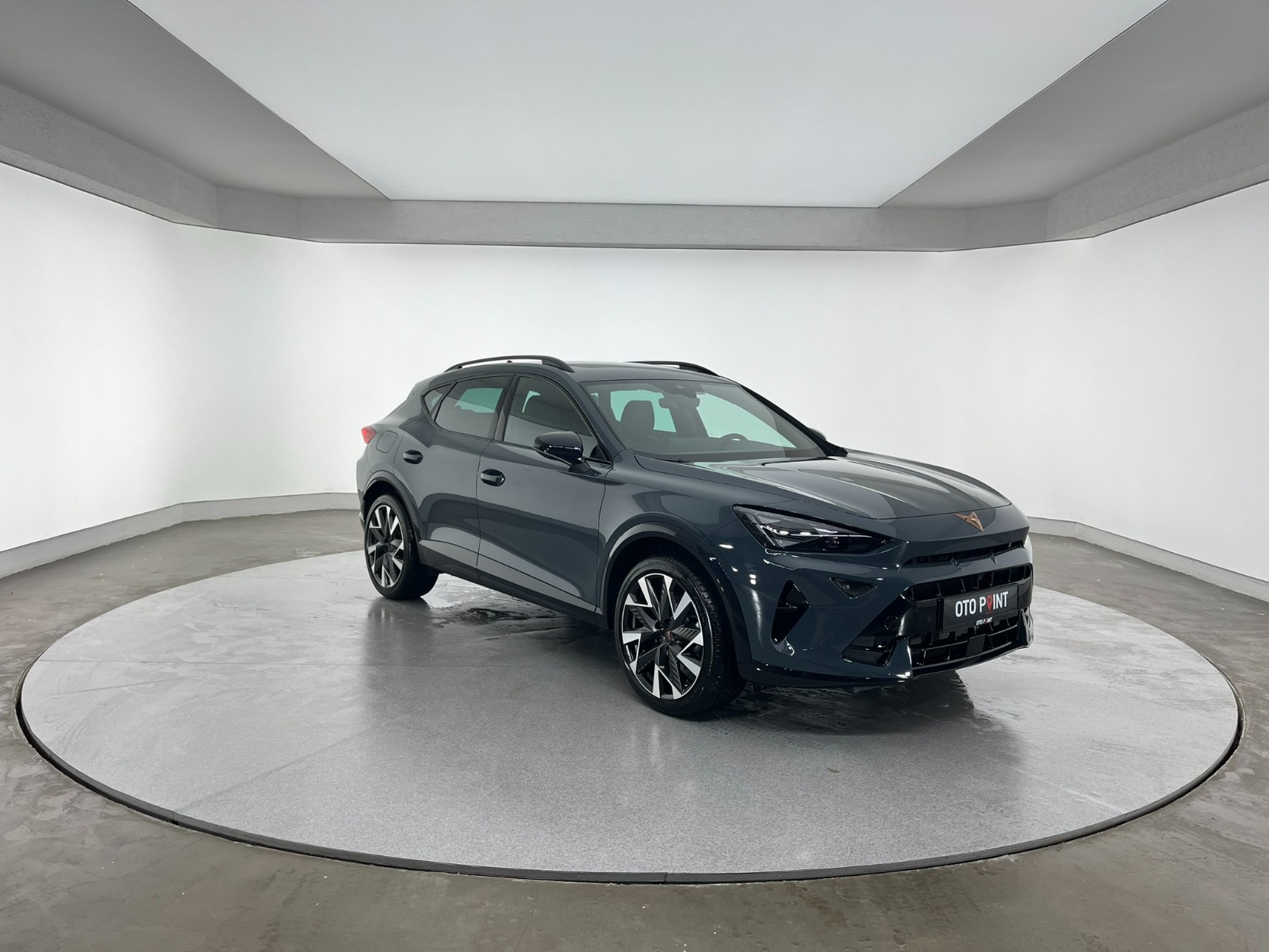 Cupra Formentor SUV 1.5 e-Hybrid Supreme DSG - 2025 - Detay