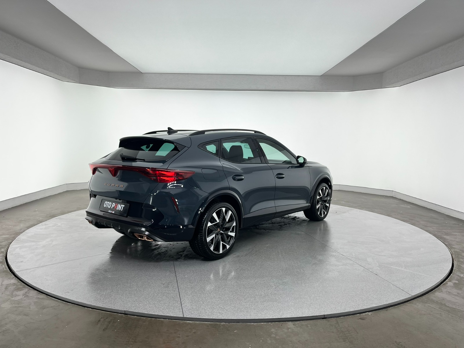 Cupra Formentor SUV 1.5 e-Hybrid Supreme DSG - 2025 - Detay