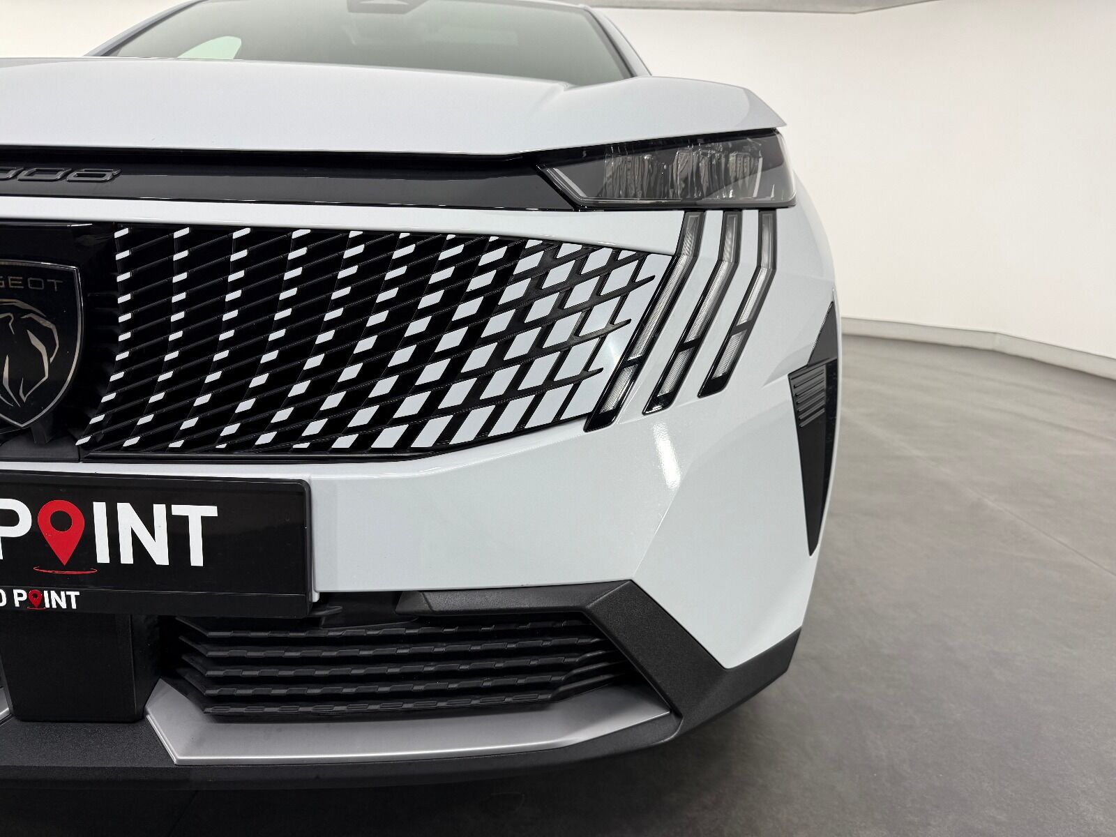 Peugeot 3008 1.2 Hybrid Allure e-DCS6 - 2025 - Detay