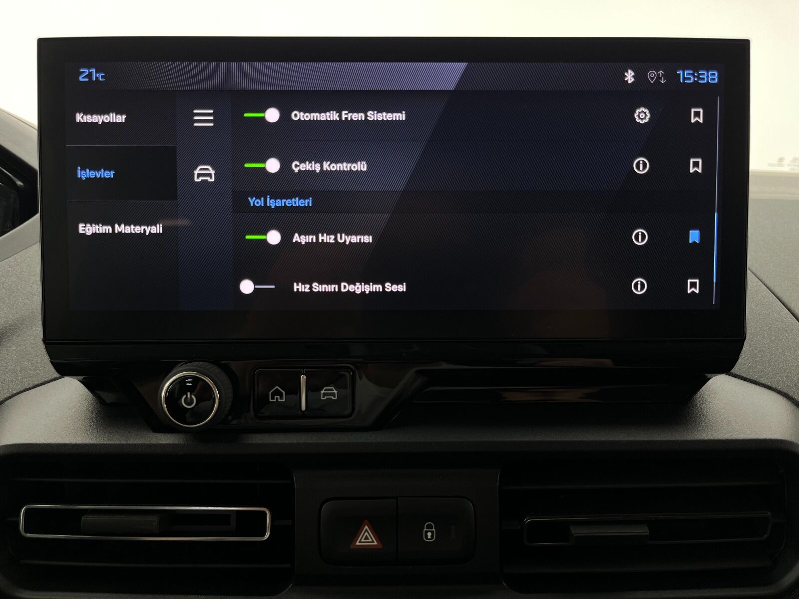 Peugeot Rifter 1.5 BlueHDI Allure EAT8 - 2025 - Detay