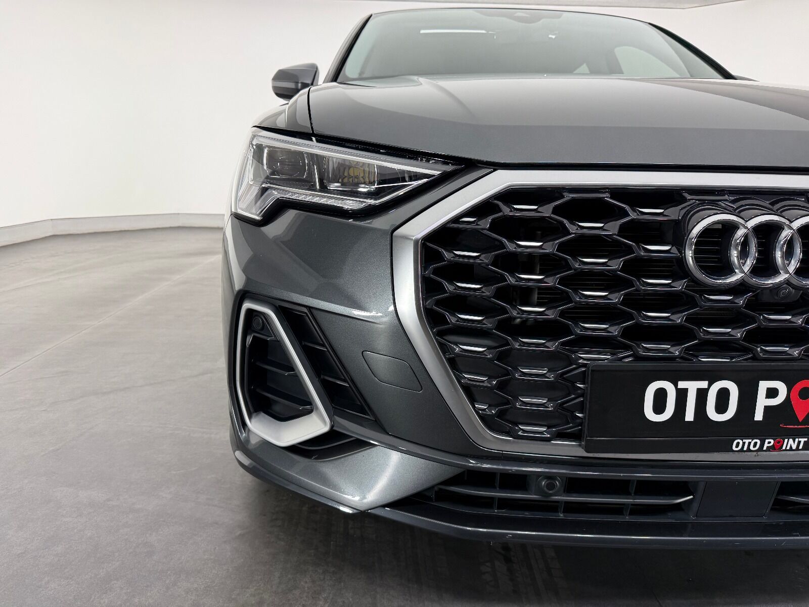 Audi Q3 Sportback 35 TFSI S Line - 2024 - Detay