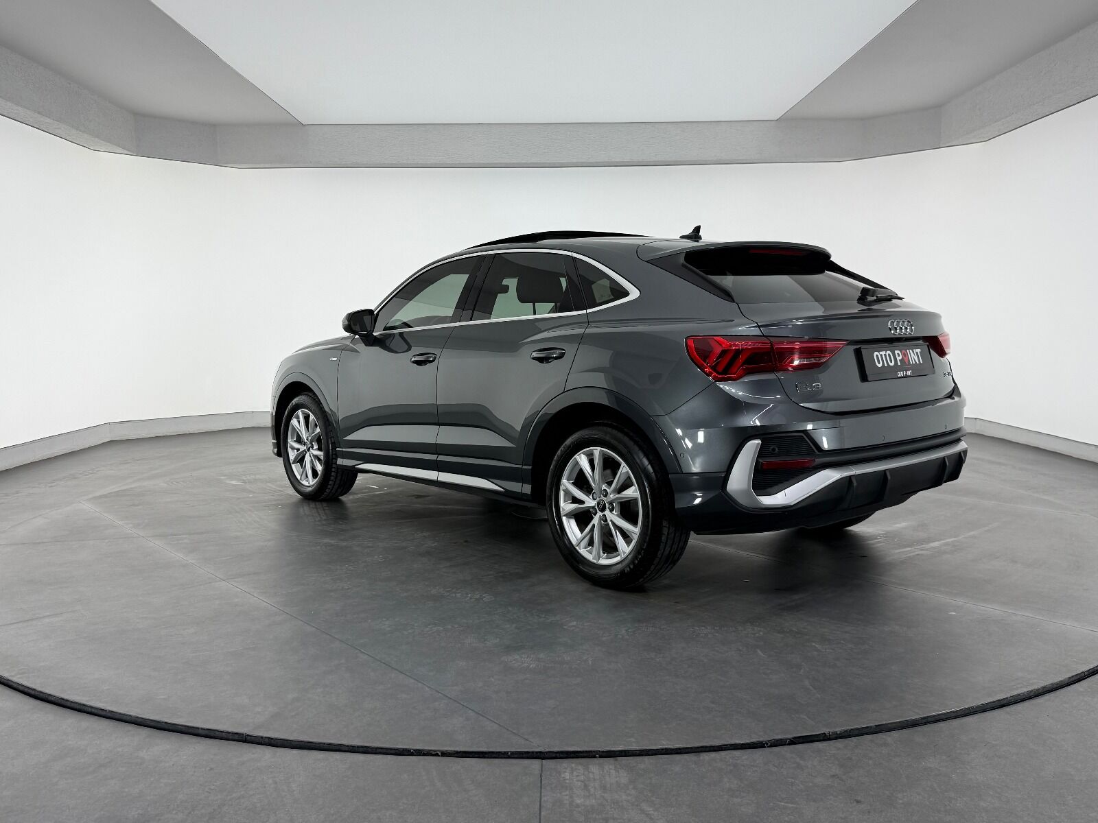 Audi Q3 Sportback 35 TFSI S Line - 2024 - Detay